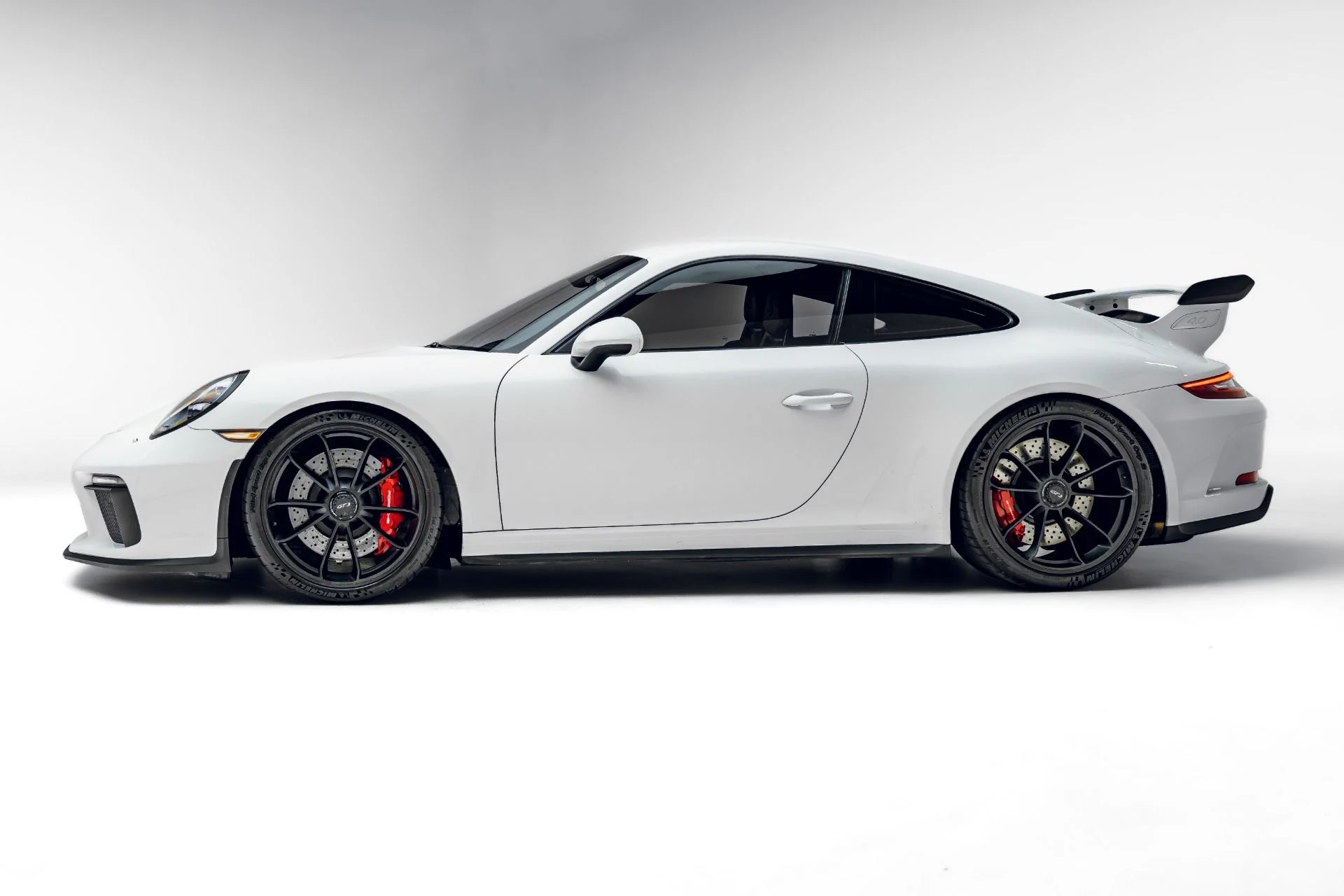 mph002_370840679_Used_2018_Porsche_911_GT_3_1781890254_451dc28bcb