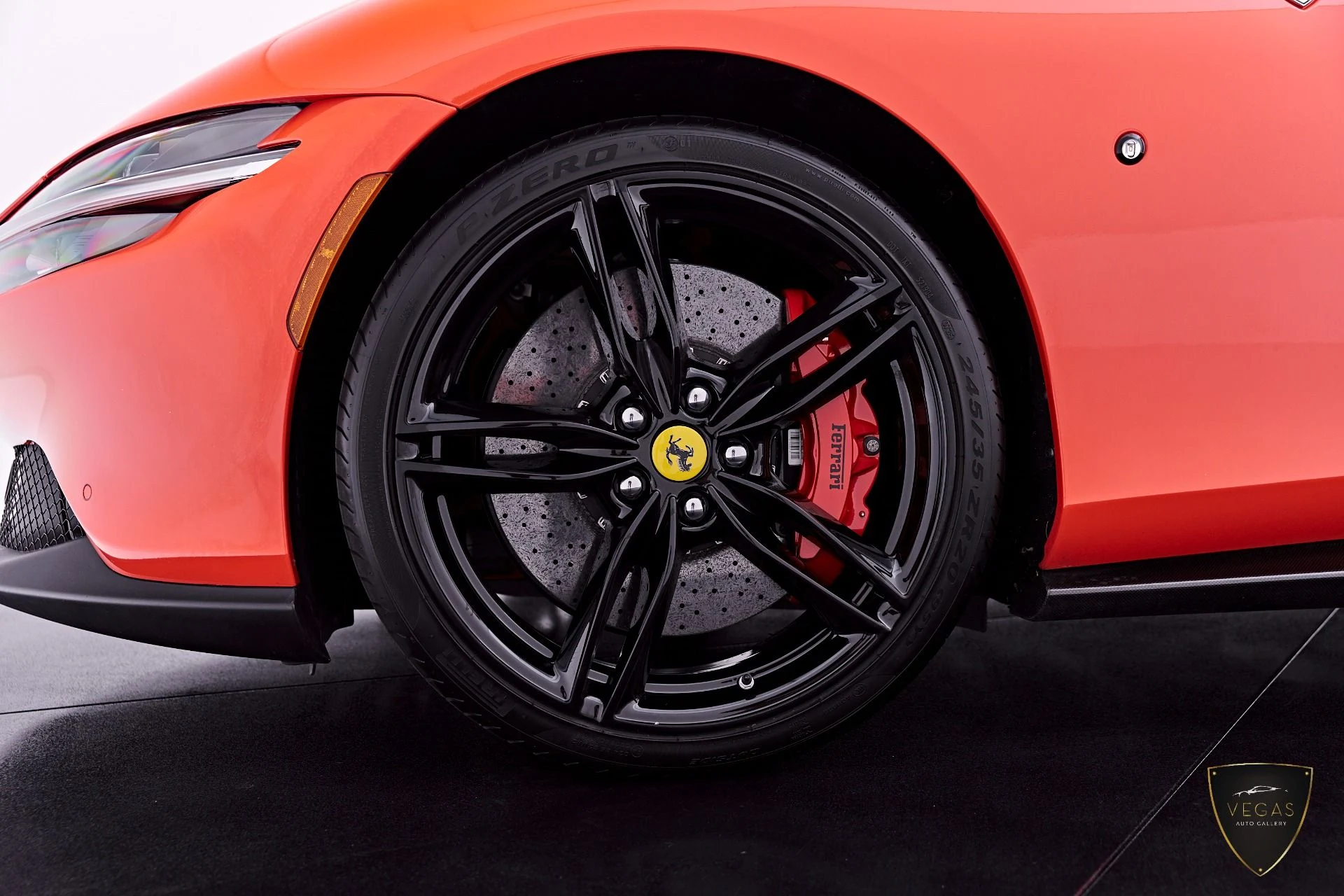 mph002_3712273256_Used_2021_Ferrari_Roma_Base_1783156097_5ad00ae07a