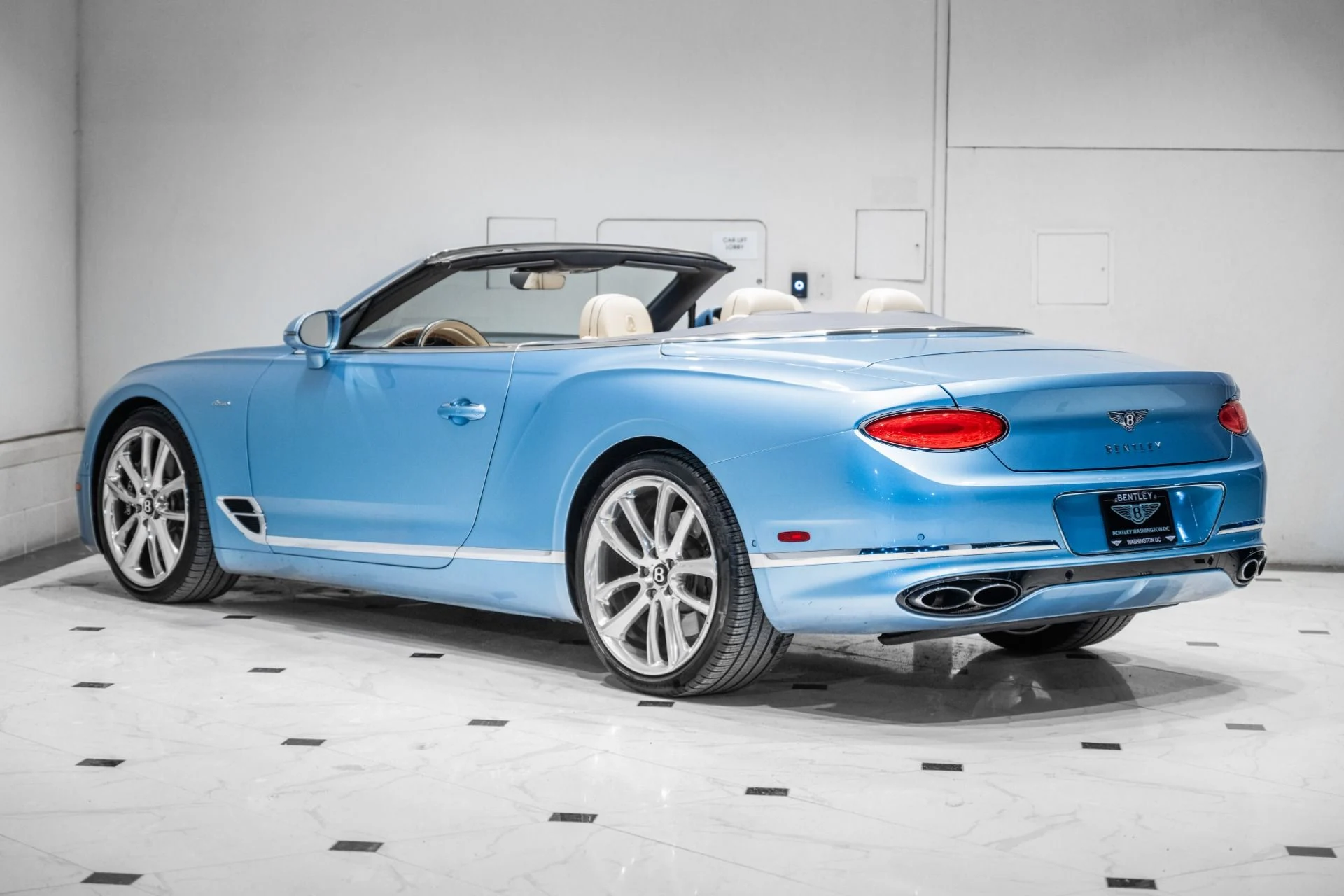 mph002_3714419146_Used_2023_Bentley_Continental_GTC_V8_1772126417_ee52d3300c