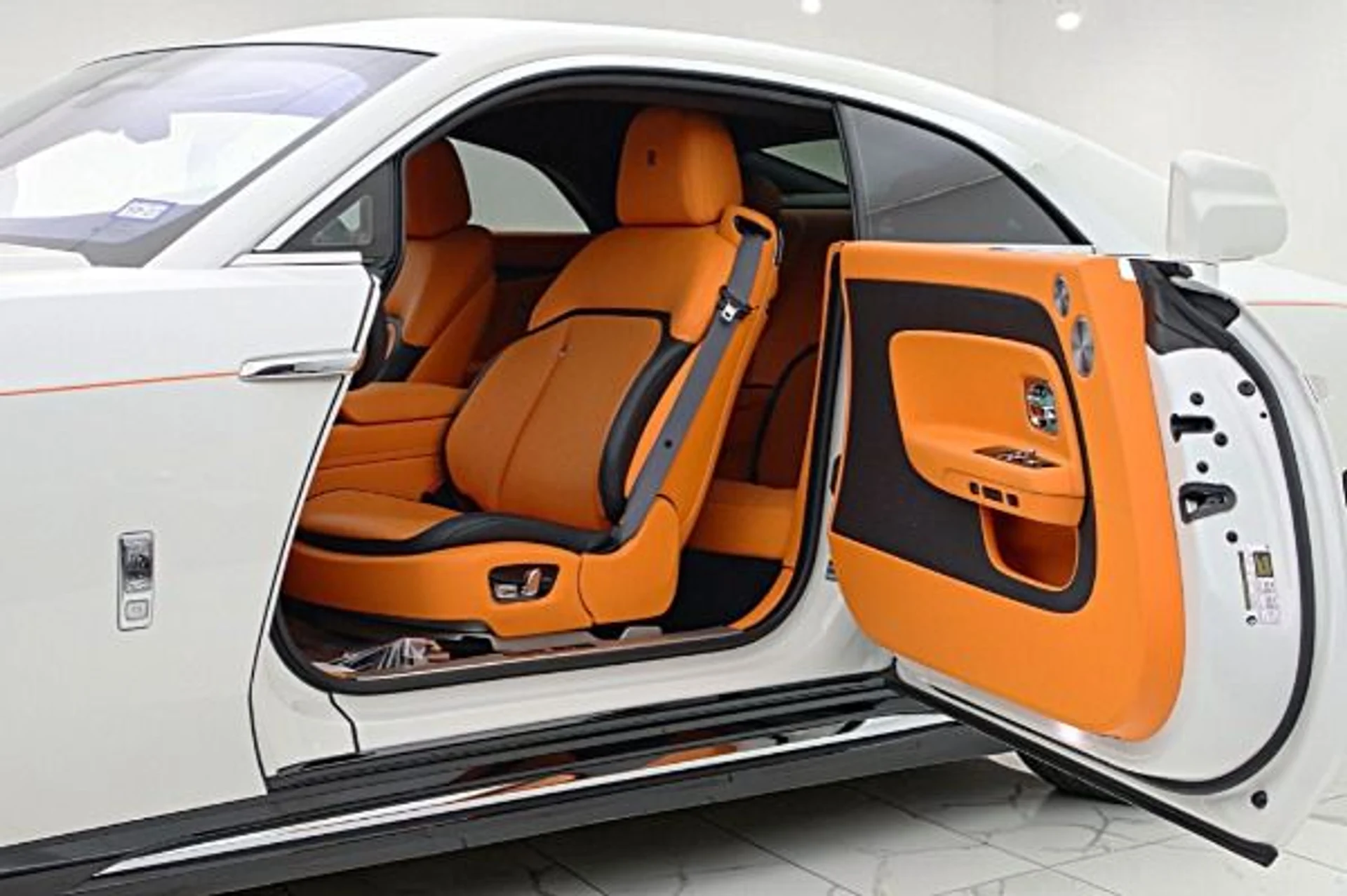 mph002_3716073390_Used_2026_Rolls_Royce_Spectre_LEASE_OPTIONS_AVAILABLE_3accfdf038