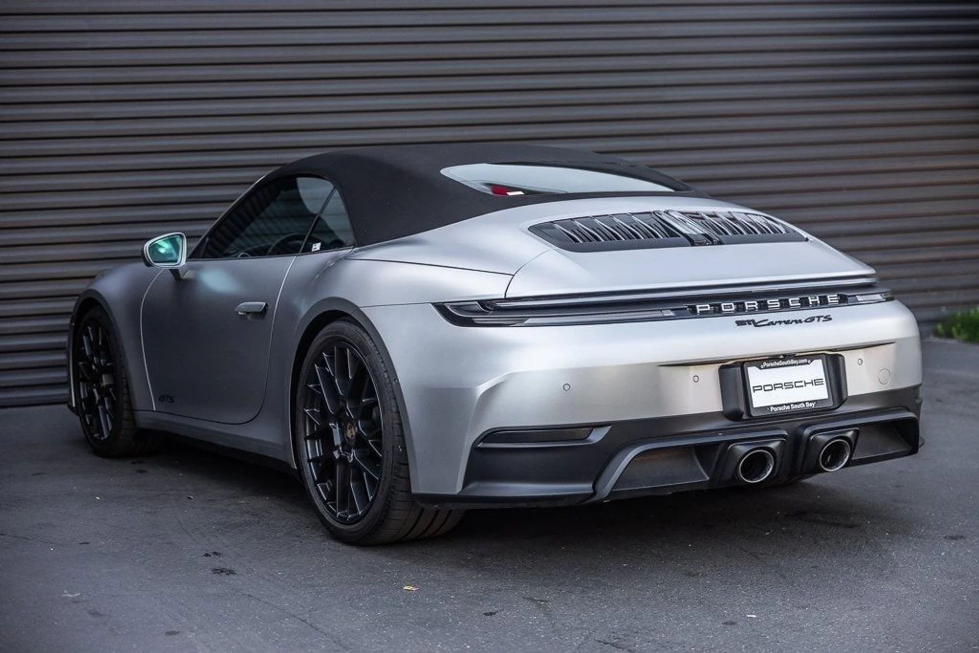 mph002_3716894710_aa16b65b356627534cb8b603d3249e69x_c0f05a8c47