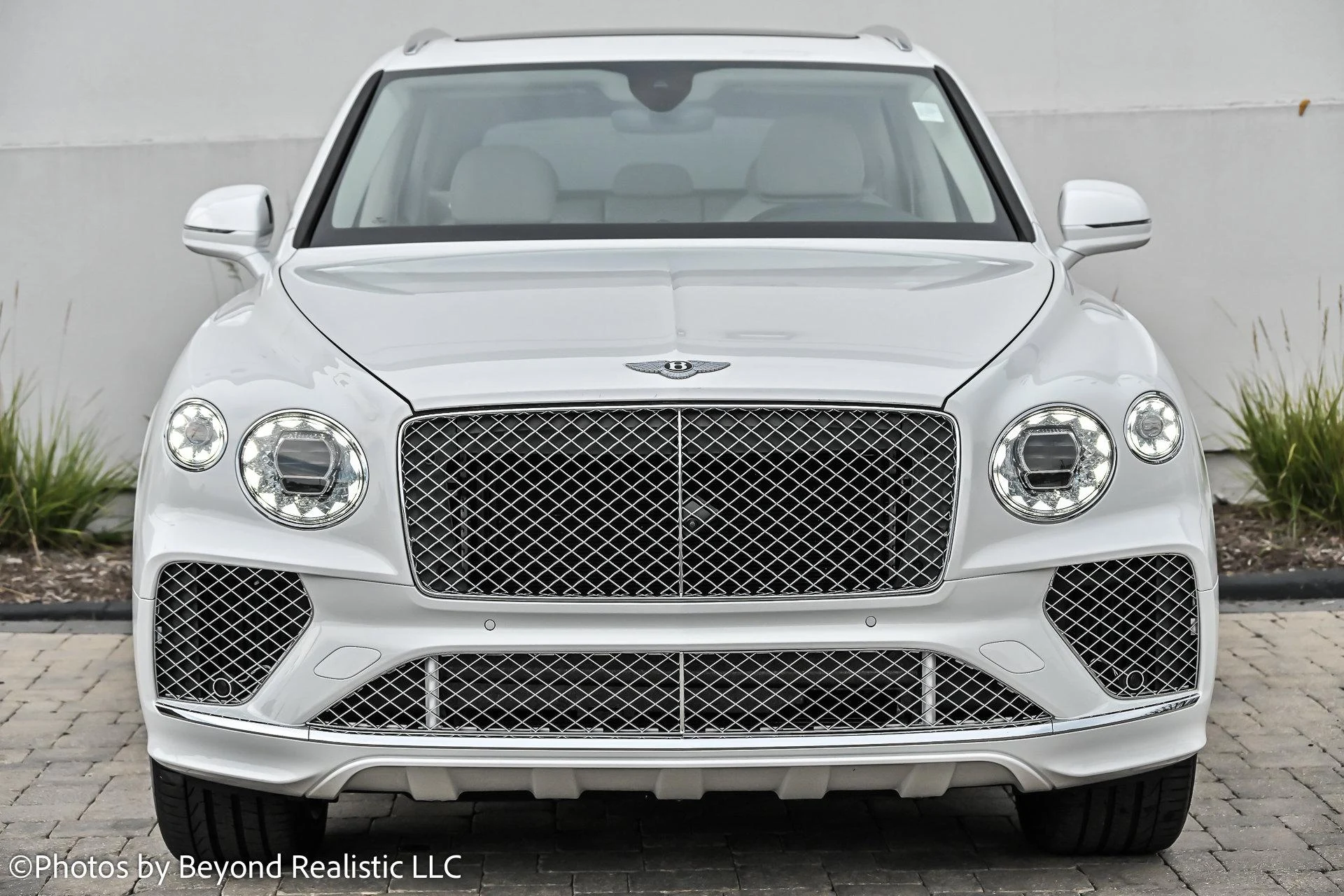 mph002_3724656838_Used_2022_Bentley_Bentayga_V8_Mulliner_Driving_Specification_1755763419_8c69bcee0b