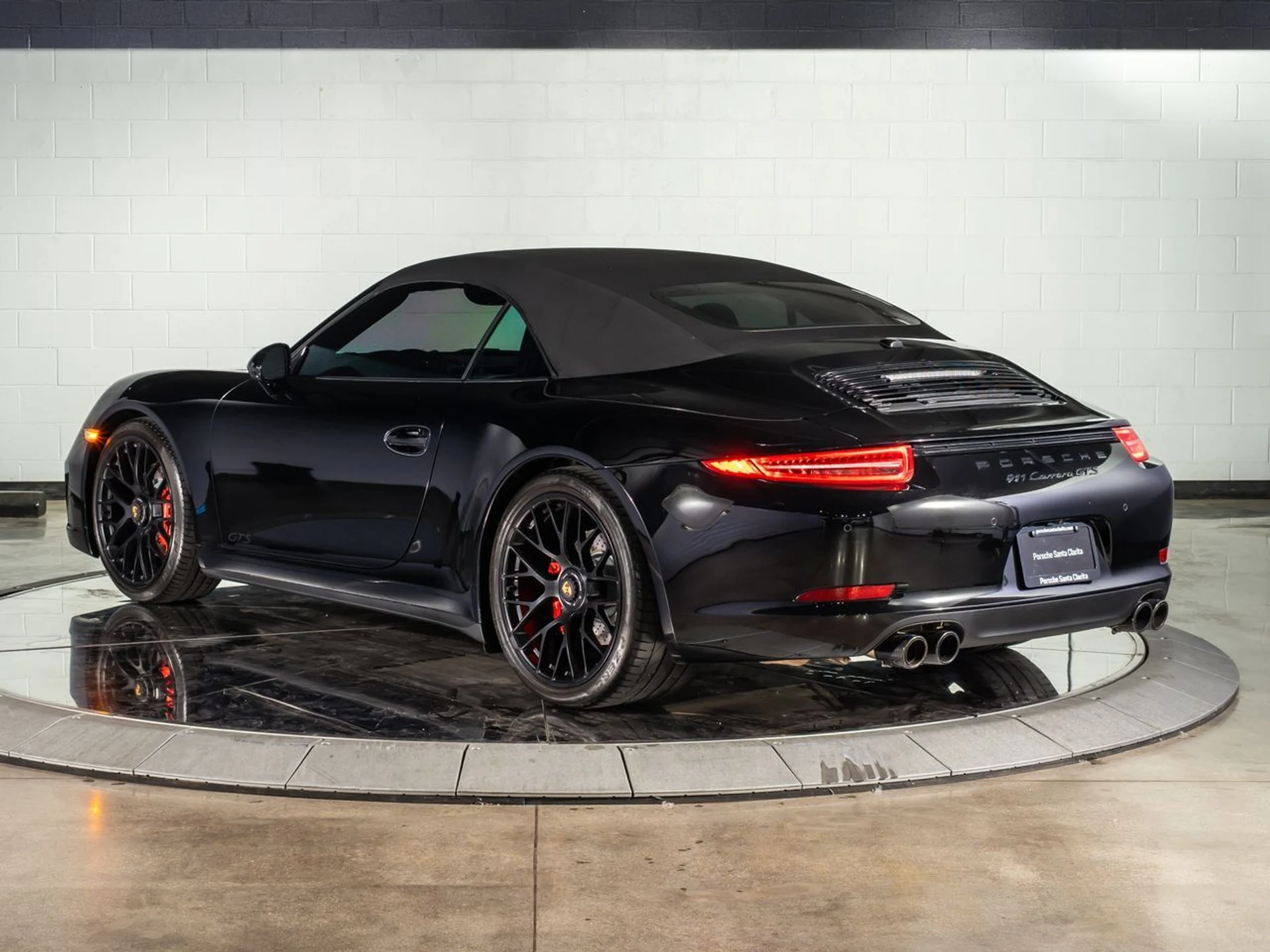 mph002_372589814_5c5571bcd5805cfac576fa67b2891298_1eca360aa9