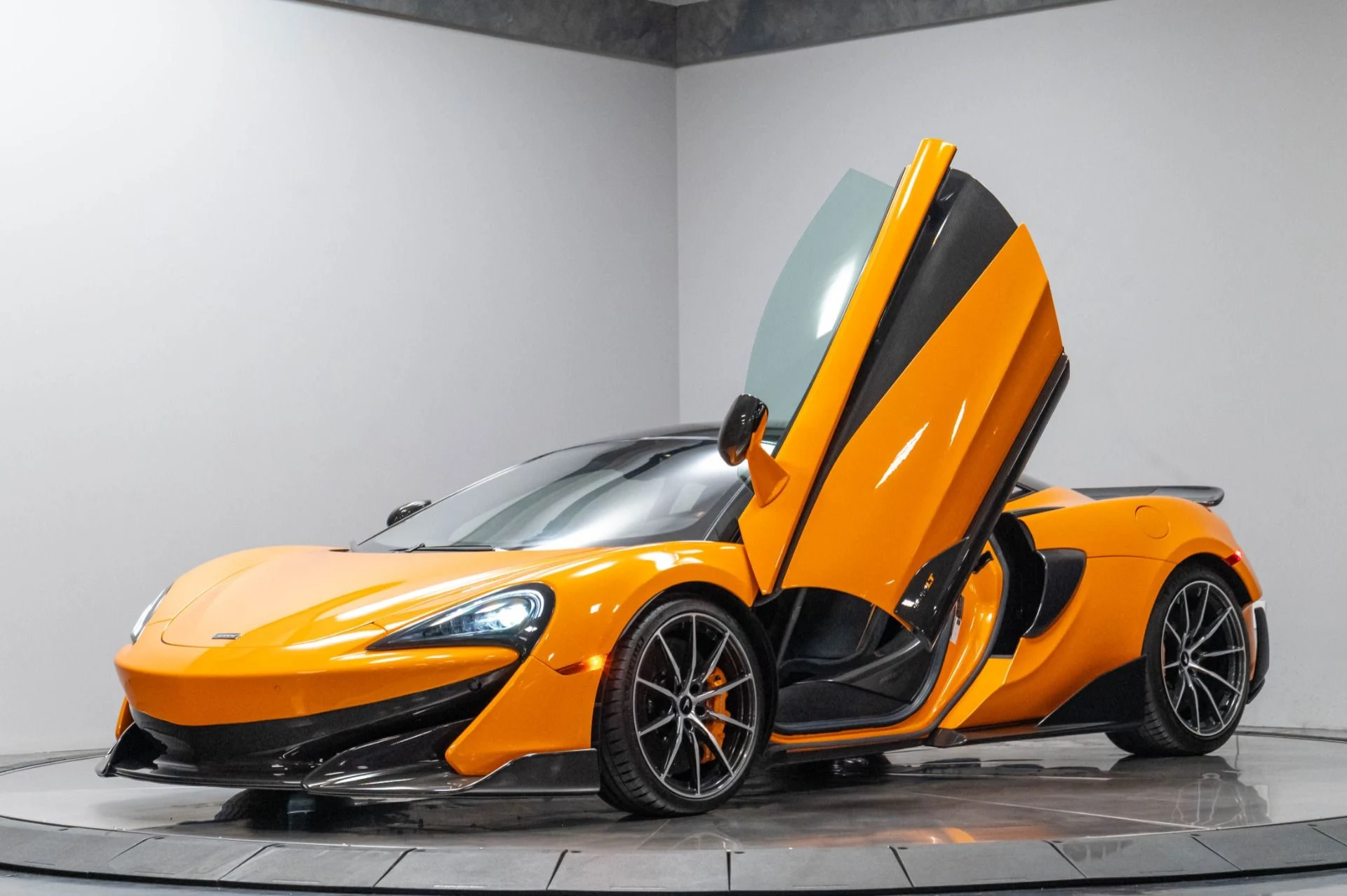 mph002_3731722863_Used_2019_Mc_Laren_600_LT_1787778441_b4b9514be9