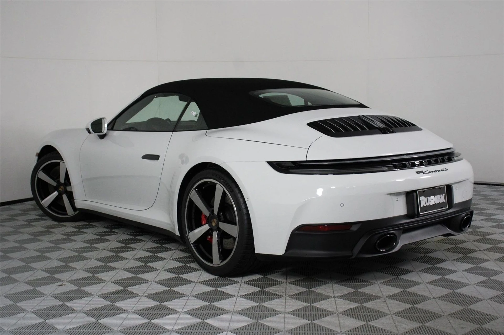 mph002_3732592886_cb4a388c816eedca04afdefb5fade55c_9bd035a771