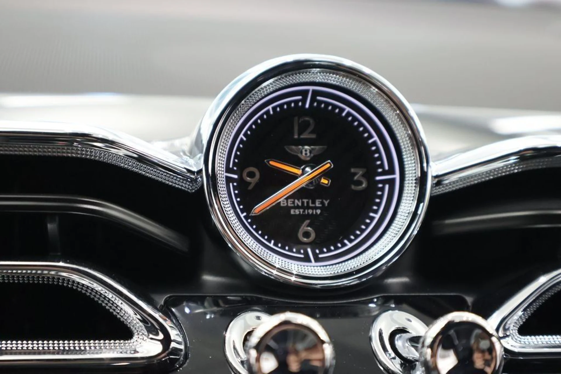 mph002_3744203479_26_7602986df4