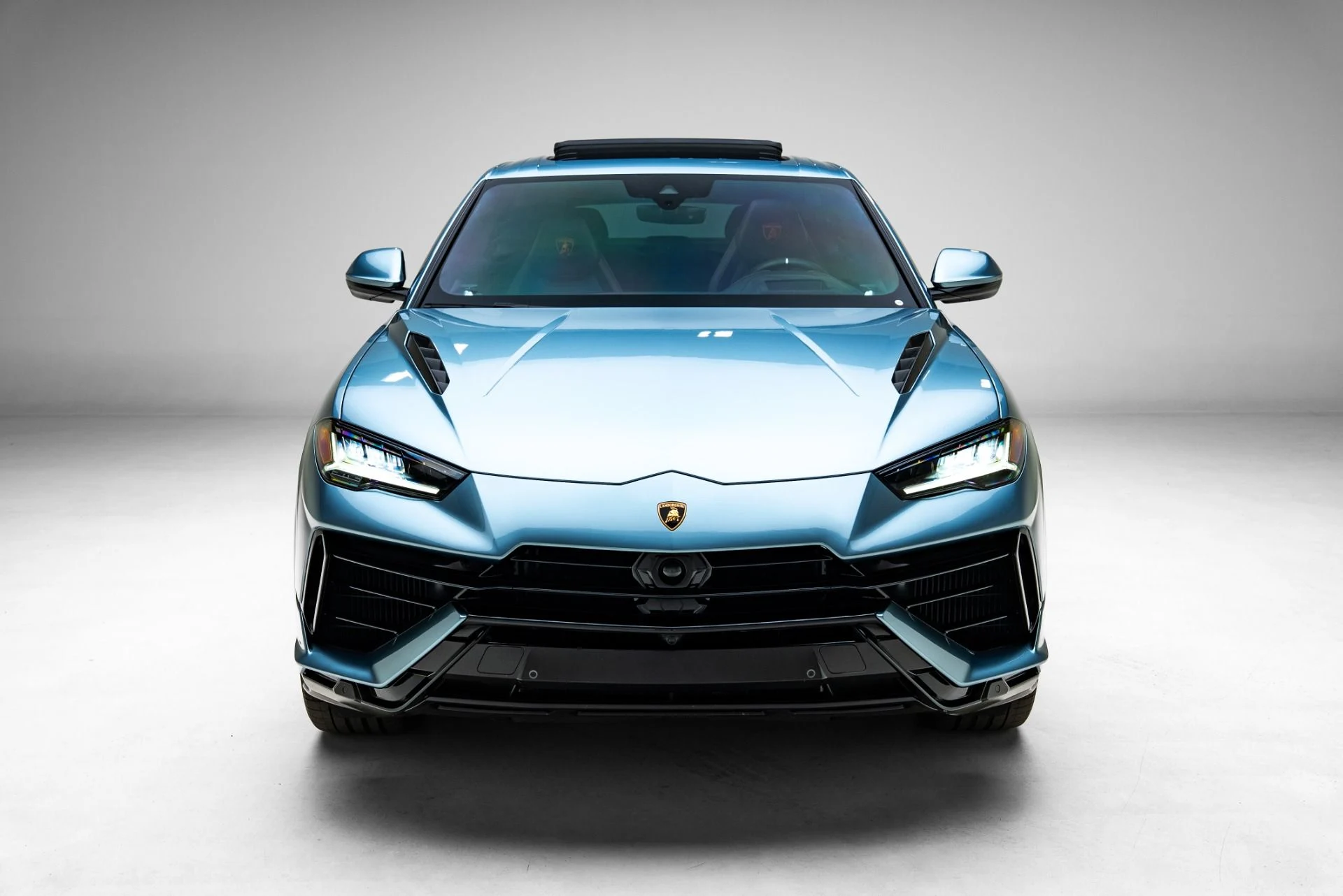mph002_3745002394_Used_2023_Lamborghini_Urus_S_1775088115_b401784d1a