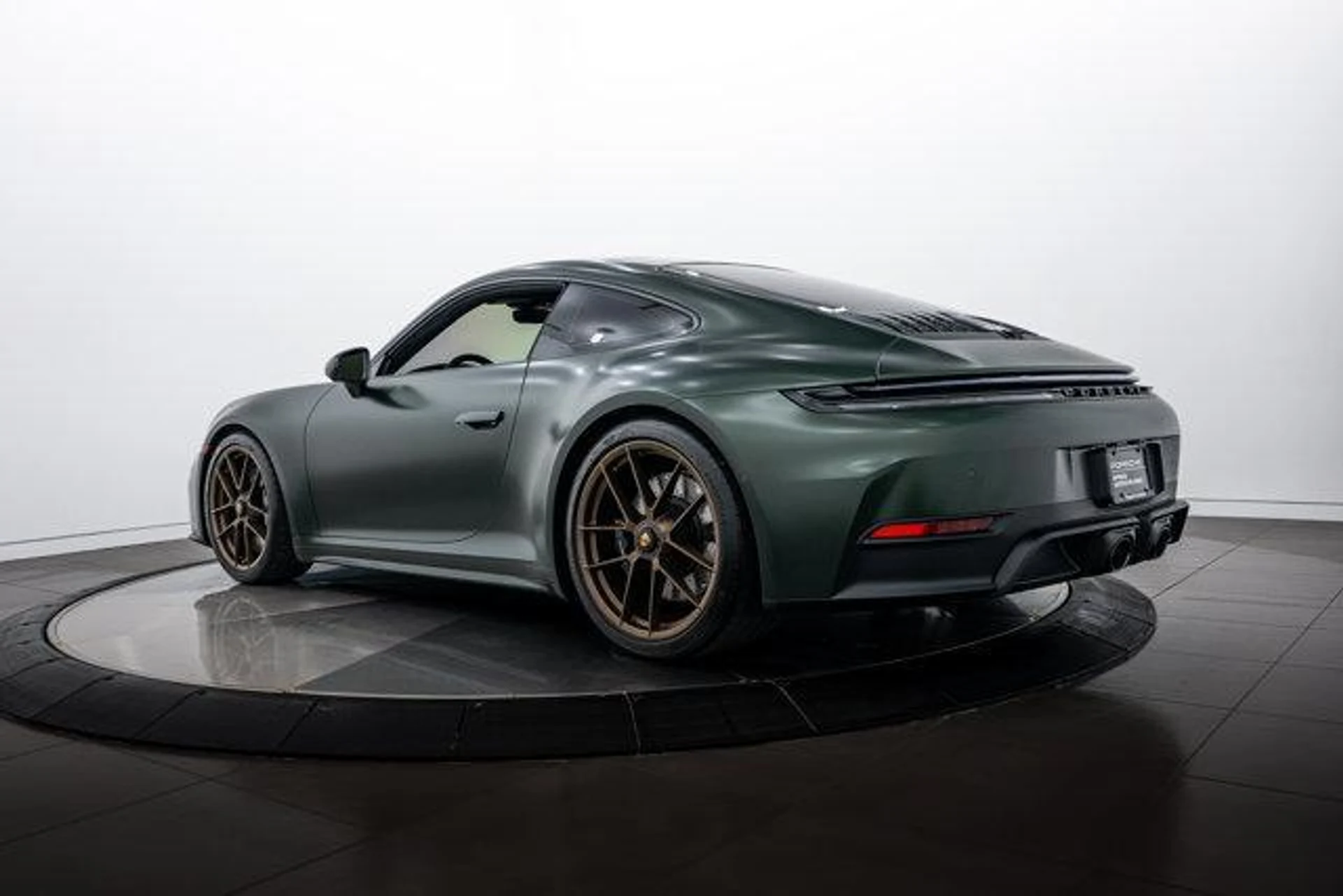 mph002_3745696813_t_Yvj_B63w14_Yvc5_Cw0e3_UPO_4_Cq_Fk_8b777ae78a