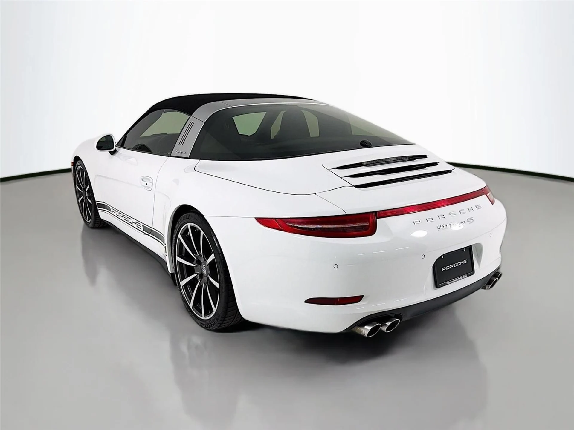 mph002_3750684877_5252345e81c076ce5ef25e5b3aa68a9f_98c0323cdd