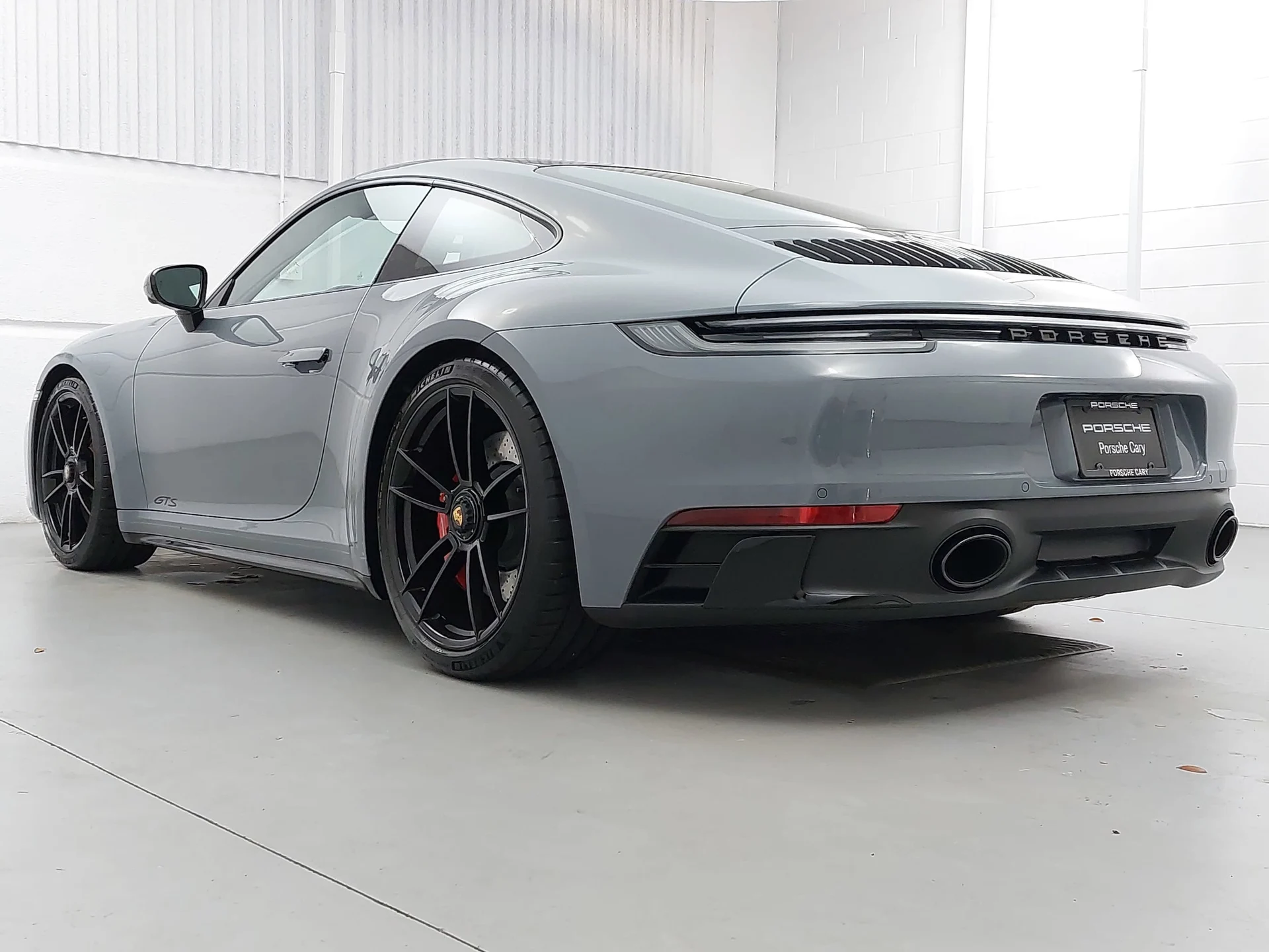 mph002_3761659048_9bb65ca99d6bd5558e1f793f5504a067x_fe20611f97