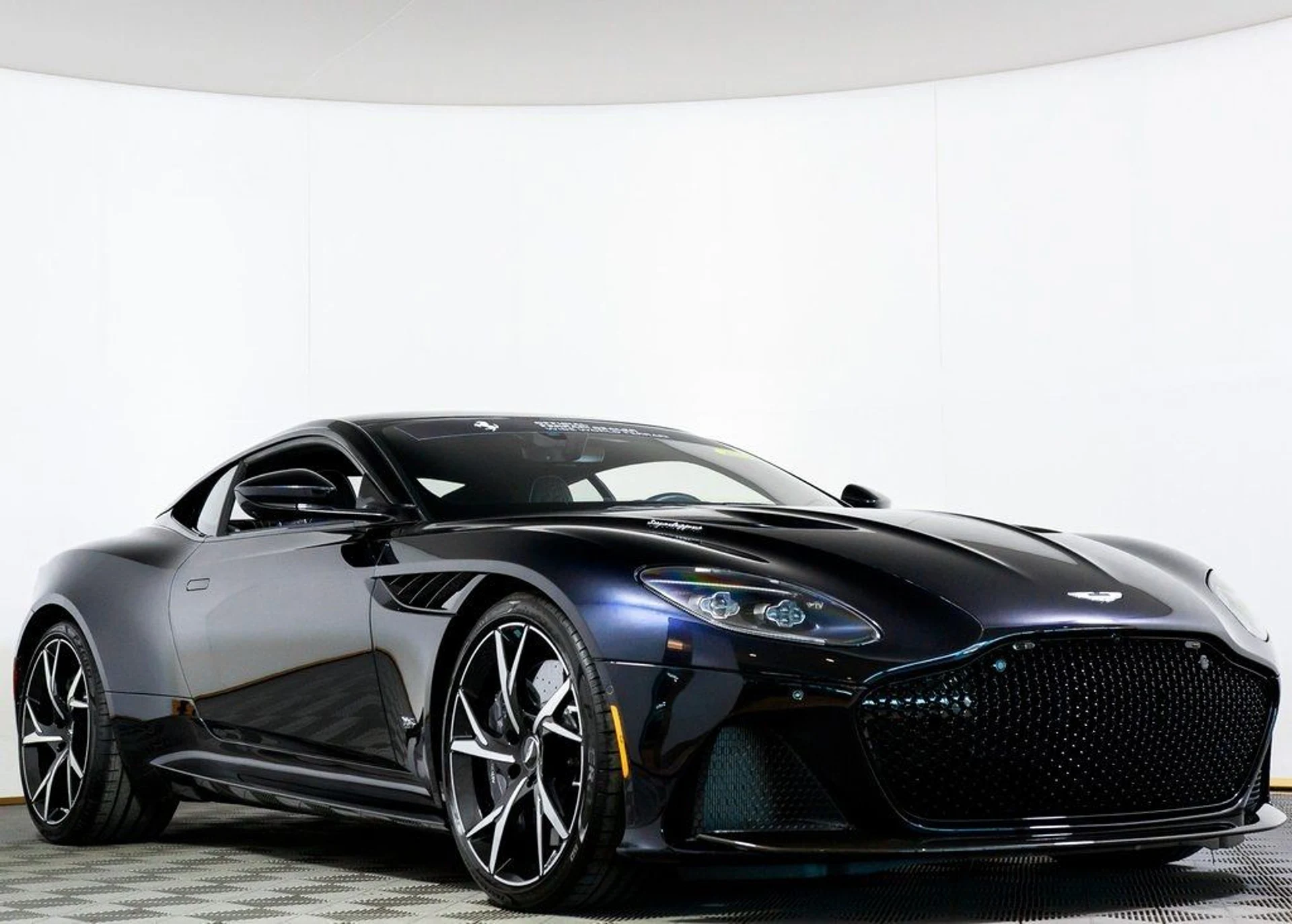 mph002_376389907_66ca2187589616fd759ce6a5a41f30bc_bd362d37ce