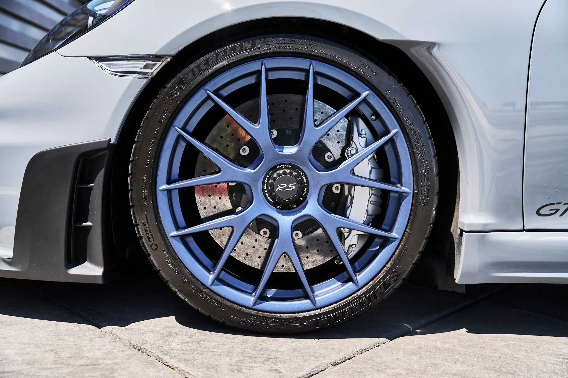 mph002_3772274169_Used_2023_Porsche_718_Cayman_GT_4_RS_1786209659_0fd69a8722