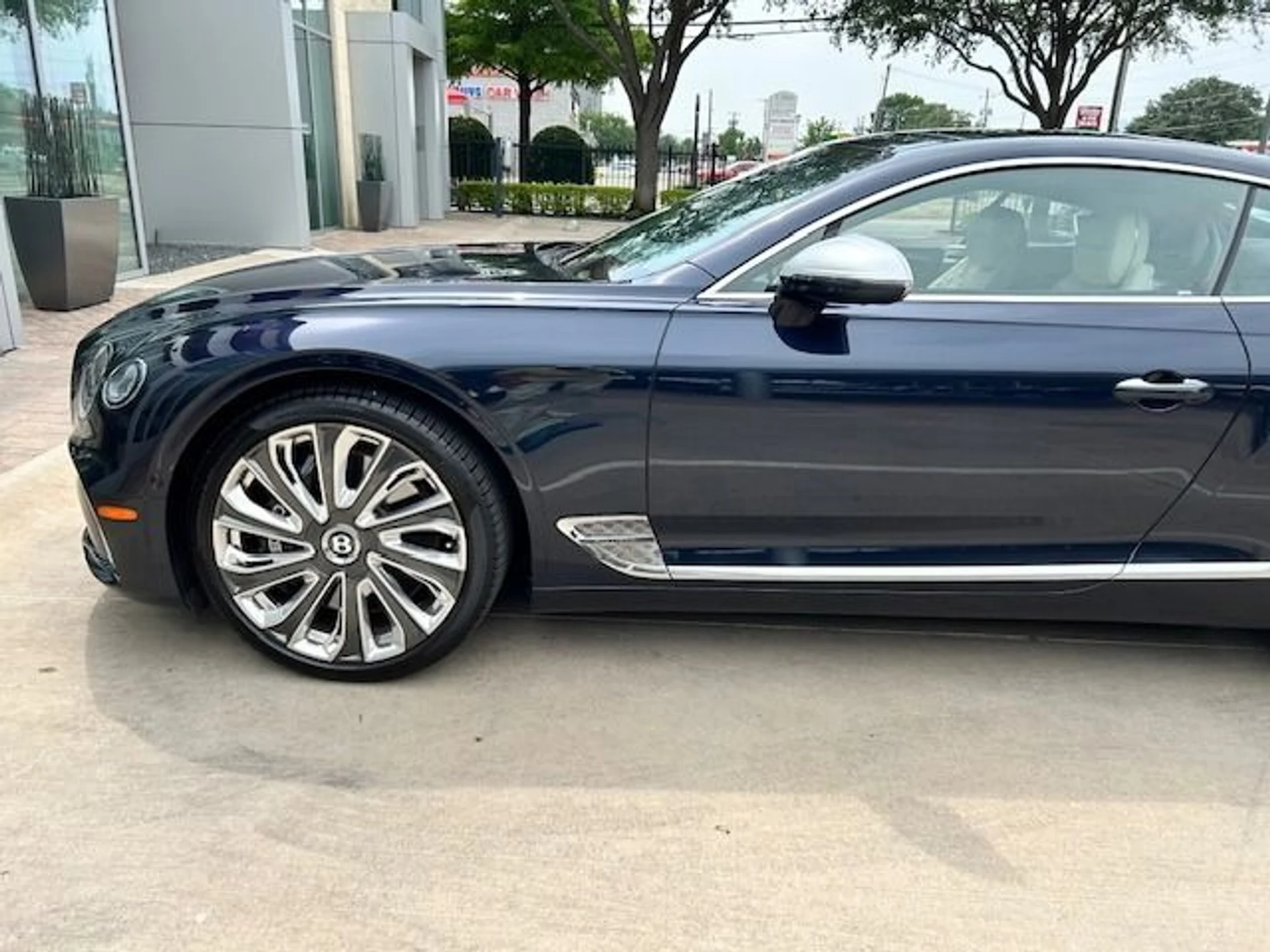 mph002_3773745298_Used_2021_Bentley_Continental_GT_V8_1768263403_8ef5f5372e