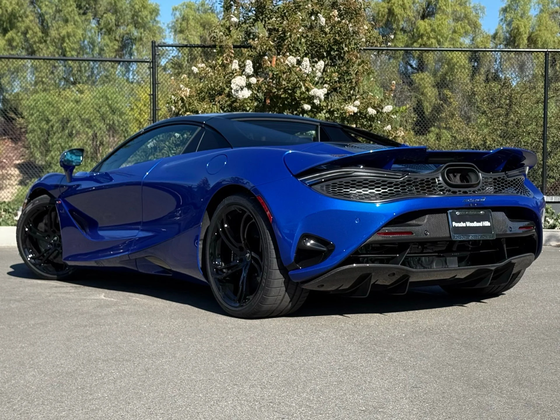 mph002_3778055910_23cd5254d521c1de5d4f0fe08eeeb70d_a0c18ee965