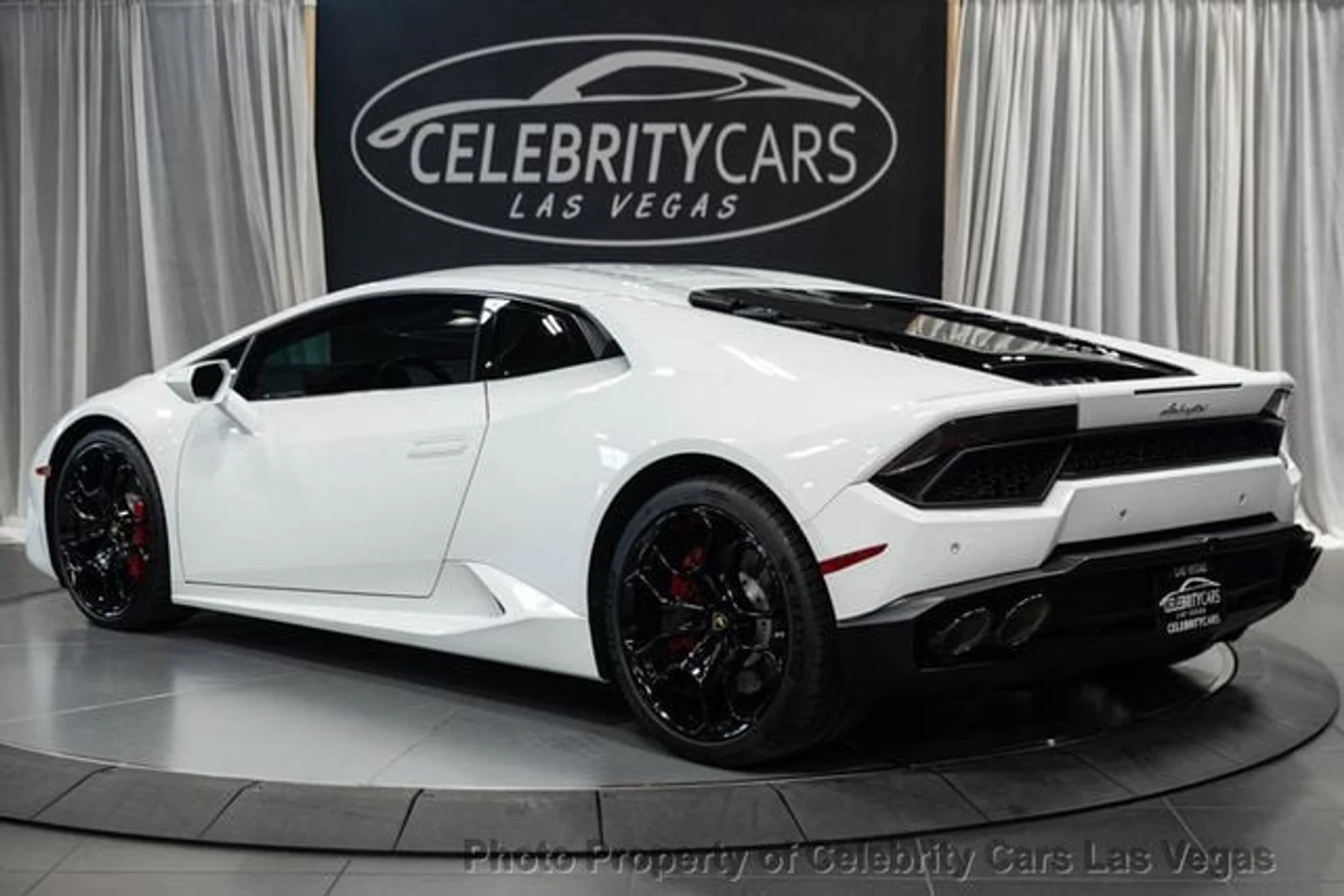mph002_3786816202_used_2019_lamborghini_huracan_lp5802_9707_22868387_7_640_fd14e0a0ca