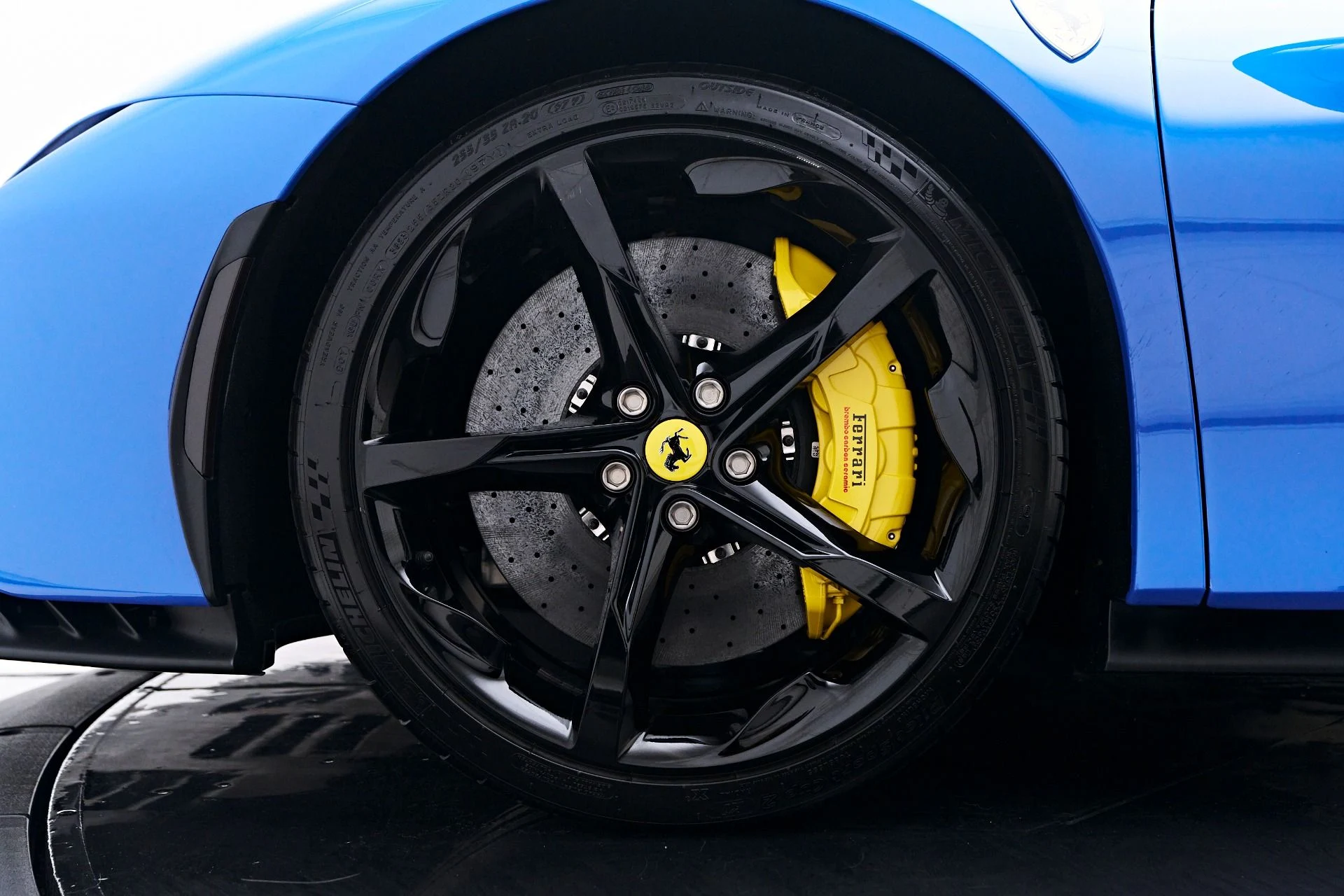 mph002_3797894522_Used_2024_Ferrari_SF_90_Spider_Base_1752630680_8cd5f6b351
