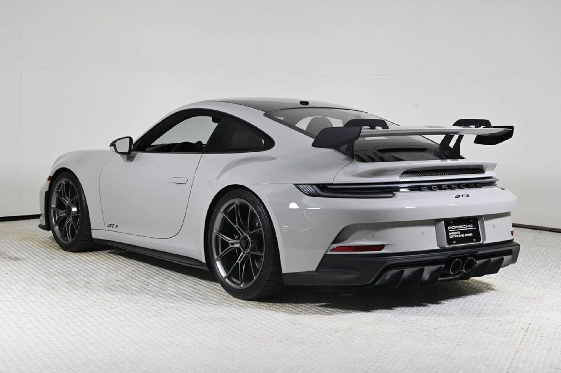 mph002_3805465586_7d85848700b5441c9be8c1961d0ff7c8_b8f87257c1