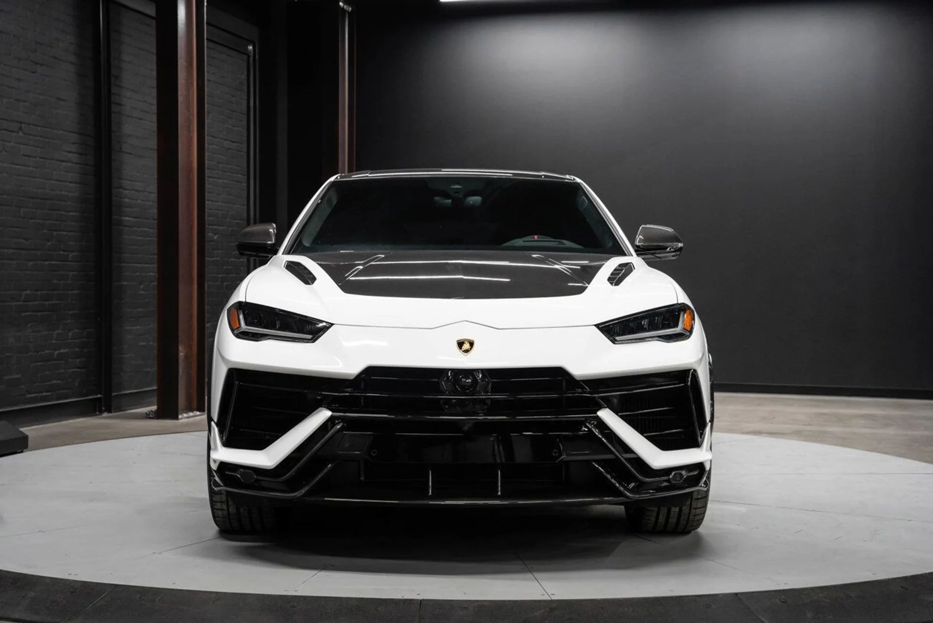 mph002_3813321048_lamborghini_urus_2023_8da95e504f