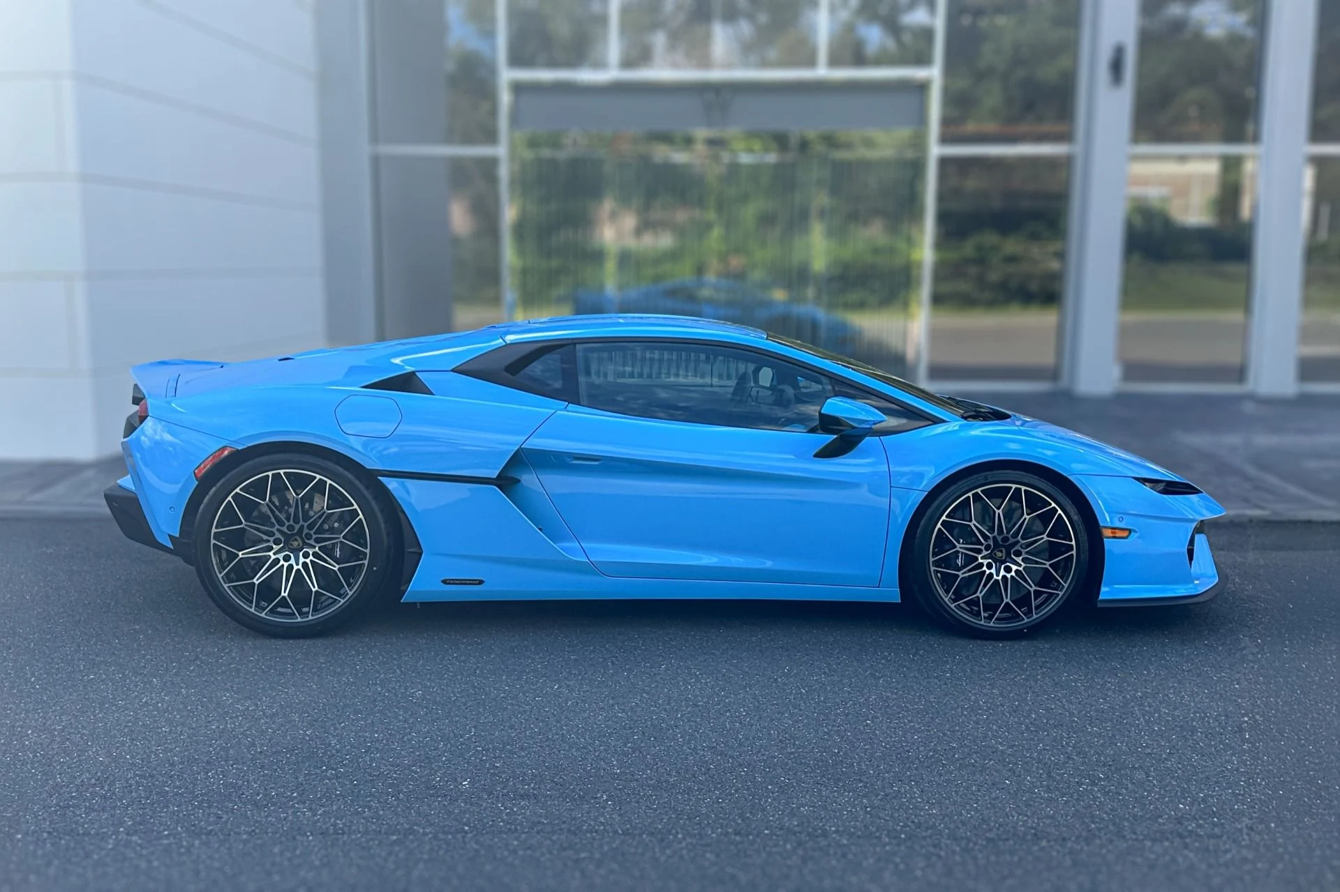 mph002_3822729554_New_2026_Lamborghini_Temerario_1787921569_b27322f6a9