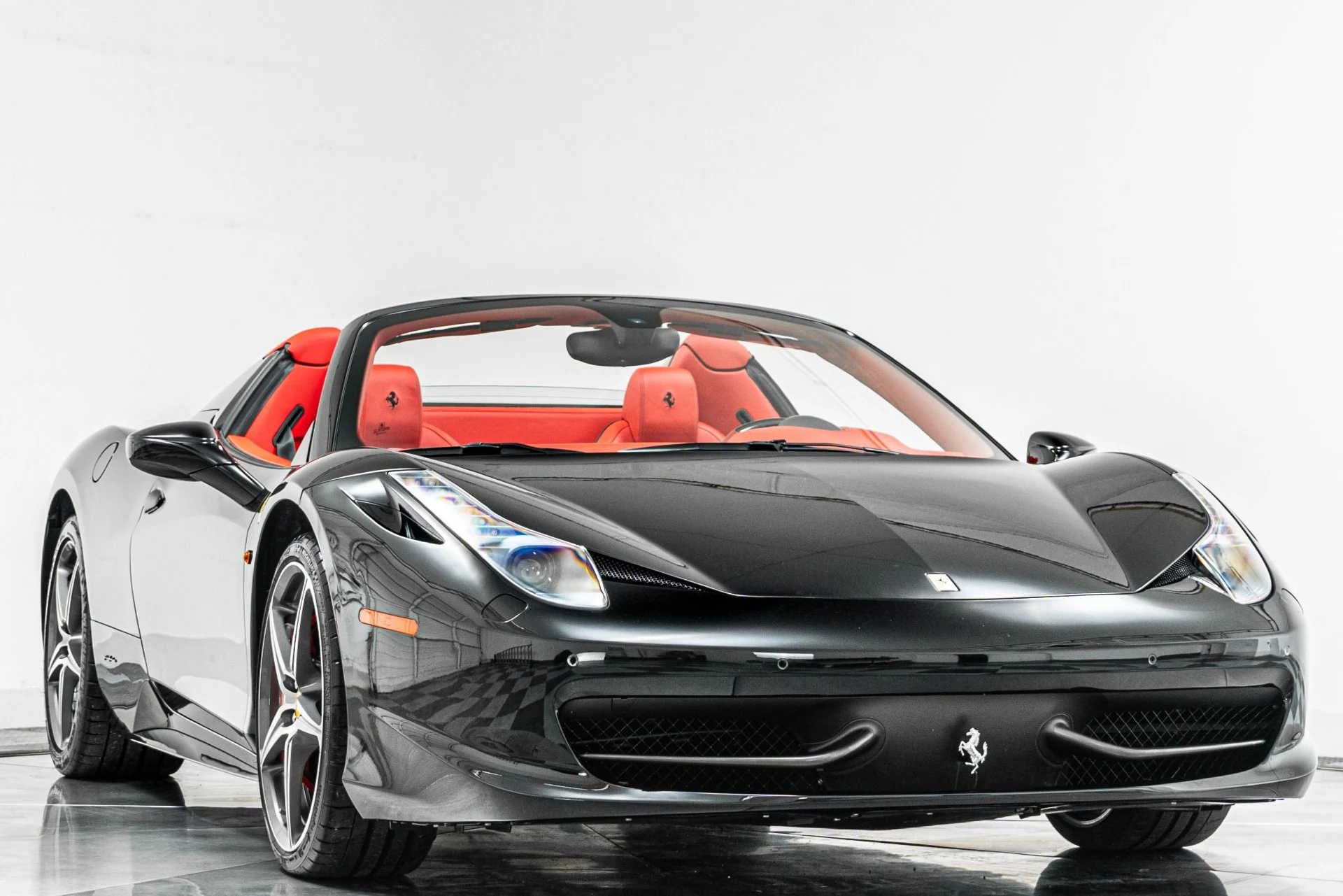 mph002_3831952217_Used_2015_Ferrari_458_Spider_Very_Low_Miles_Exceptional_Condition_Collector_Grade_1787780894_548eaea746