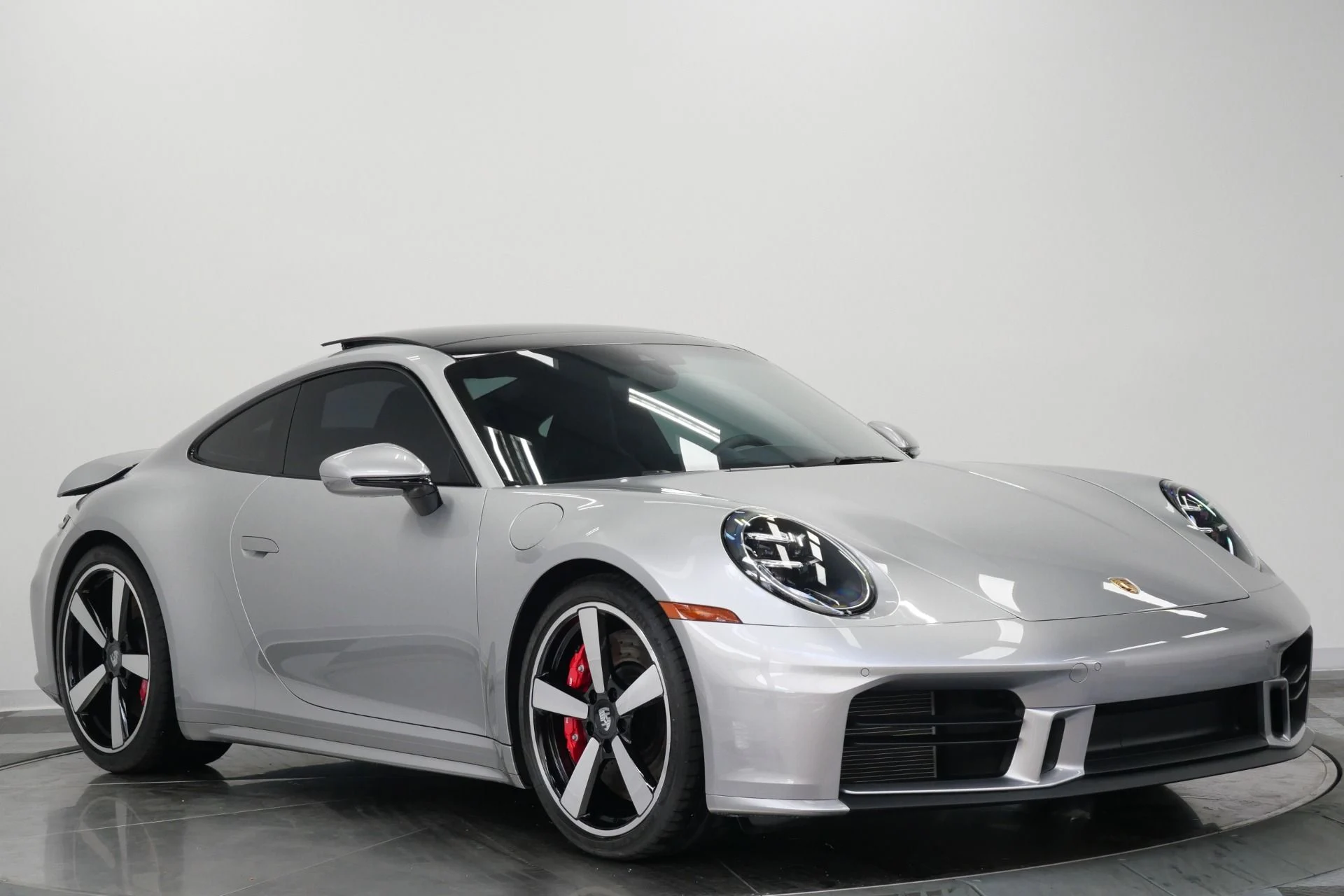 mph002_3832444720_Used_2025_Porsche_911_Carrera_S_Sport_Design_Package_18_Way_Seats_Carrera_Classic_Wheels_1775922258_e105e7fb15