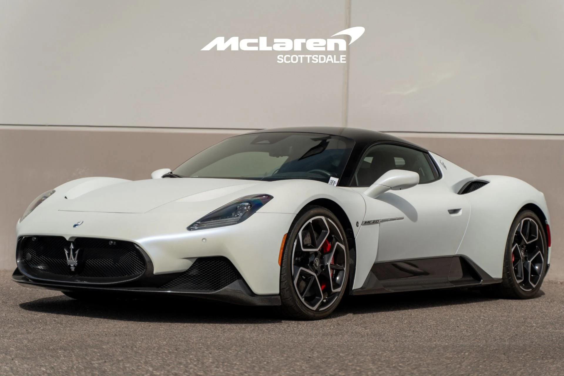 mph002_3832838585_Used_2023_MASERATI_MC_20_1762552733_9a6f1950f1