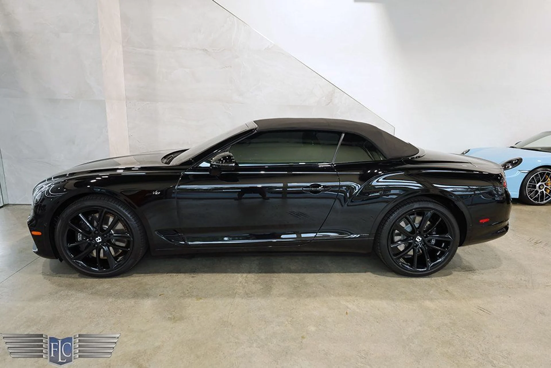 mph002_3860131313_used_2021_bentley_continental_gtcv8mullinerconvertible_9689_22975128_3_1024_d3e98489c6