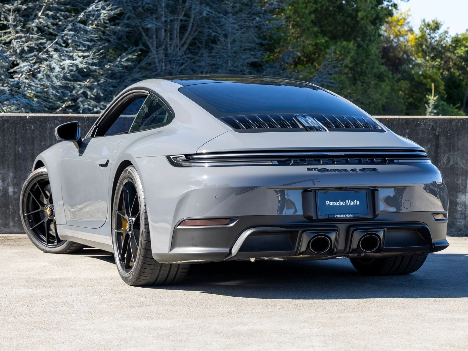 mph002_3865426592_3_4f4687a148