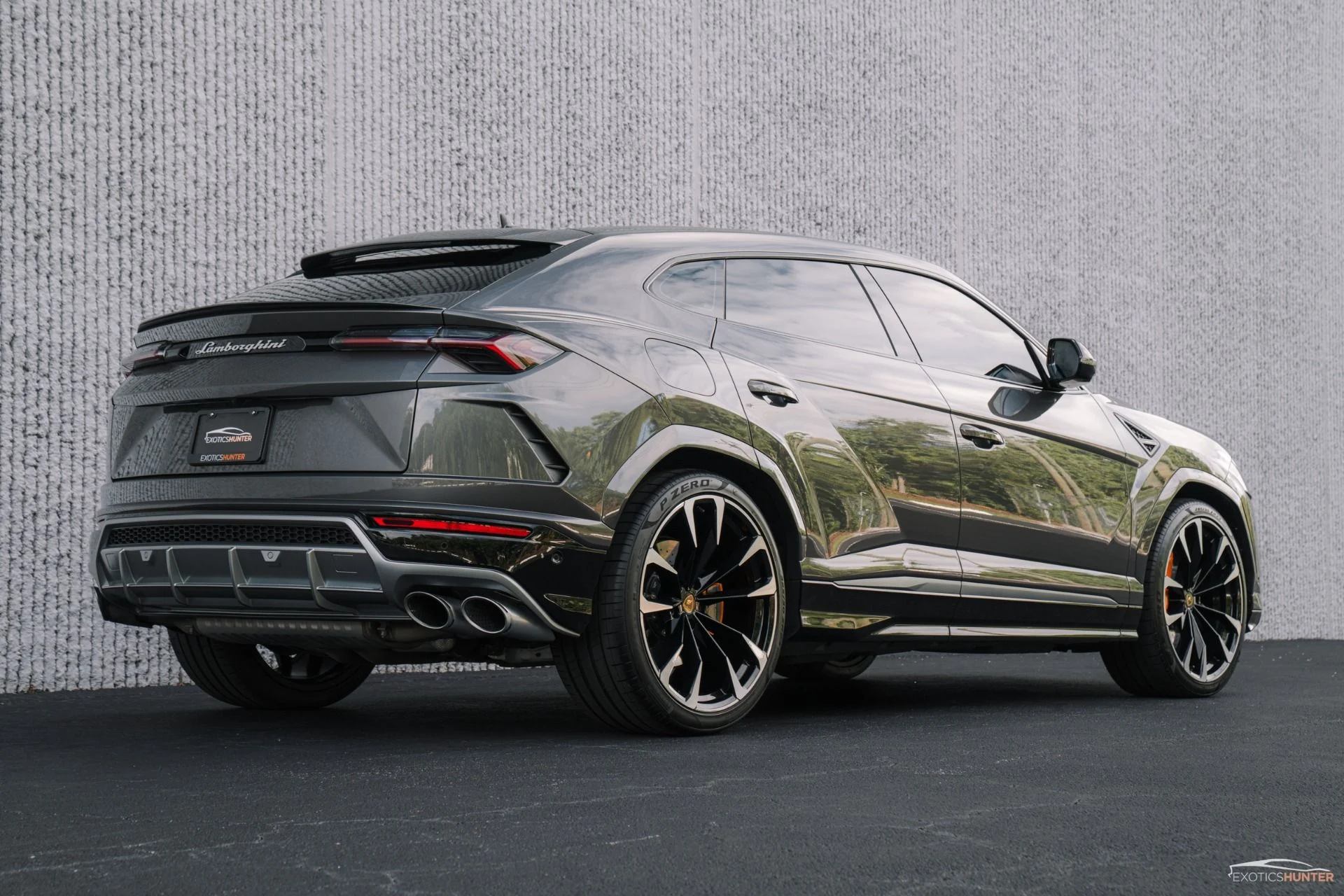 mph002_3869698203_Used_2021_Lamborghini_Urus_w_Bang_Olufsen_Advanced_Sound_Parkassist_1758750772_73793ee3a0