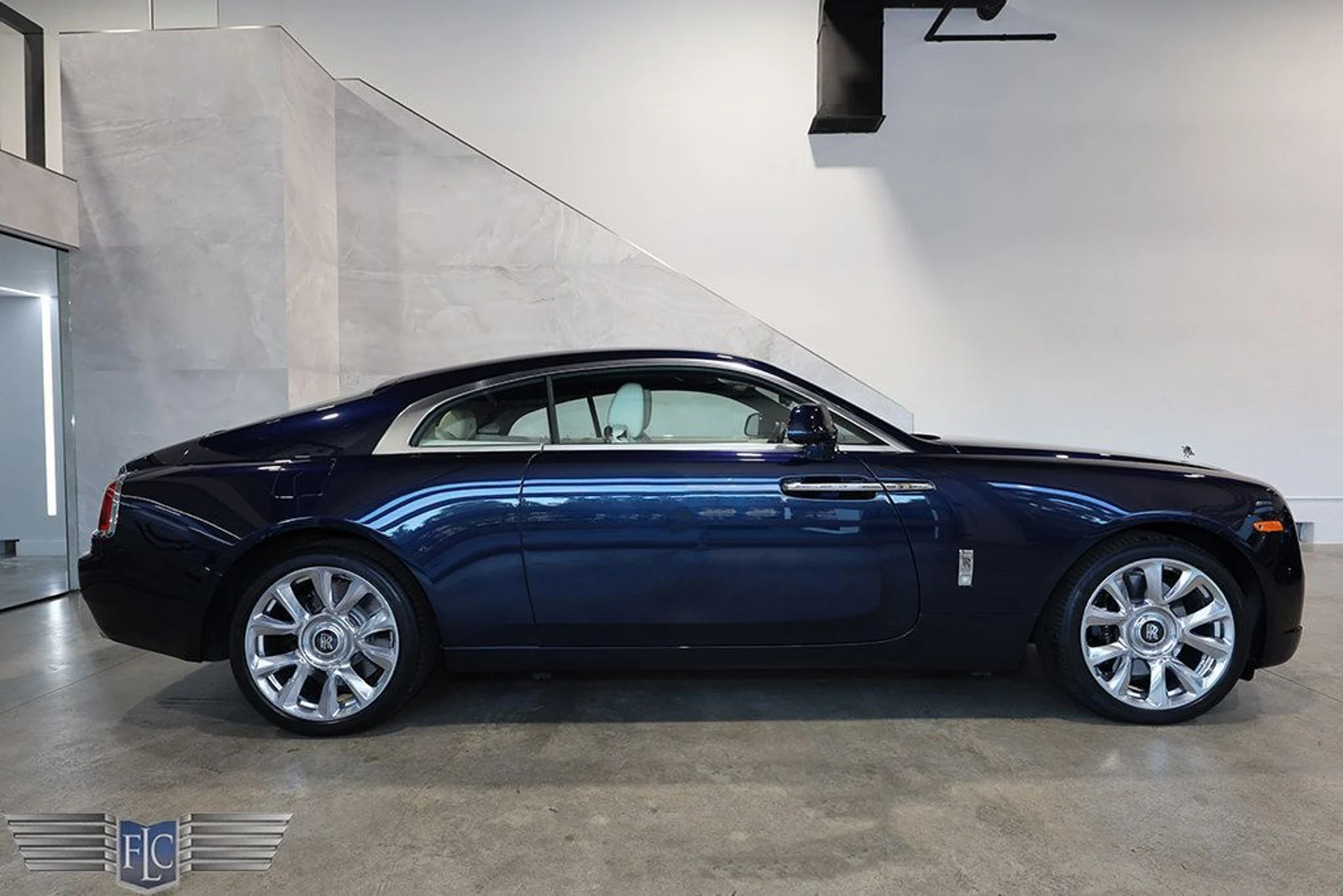 mph002_3875182032_used_2019_rolls_royce_wraith_coupe_9689_22959552_3_1024_b49ddfa2c4