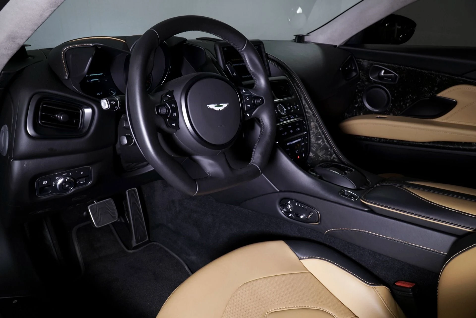 mph002_3877282925_Used_2020_Aston_Martin_DBS_Superleggera_1767029161_efc9252dcb