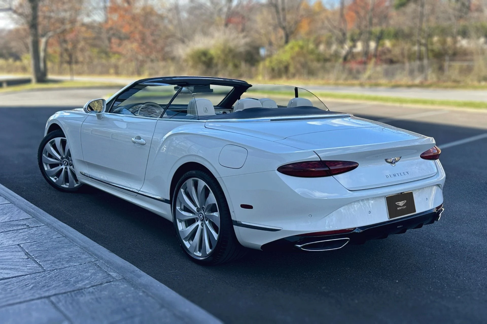 mph002_3891069404_New_2026_Bentley_Continental_GT_GTC_1763468170_8a2f5fa7ce