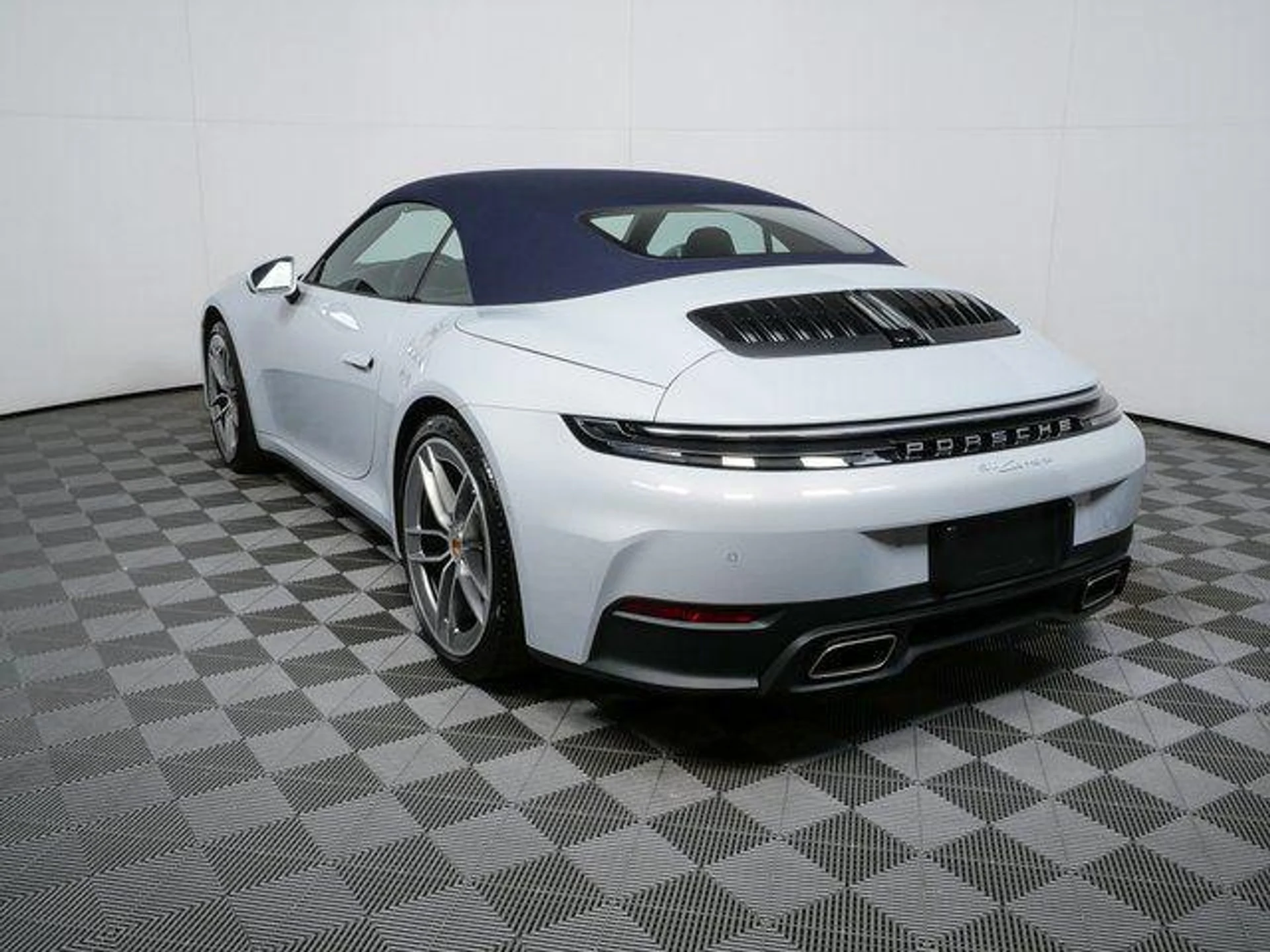 mph002_3893317558_Mq6lf_Iu_BKEXH_96_OR_Jz_Gv_E_Va_I_Nds_e4d92749d6