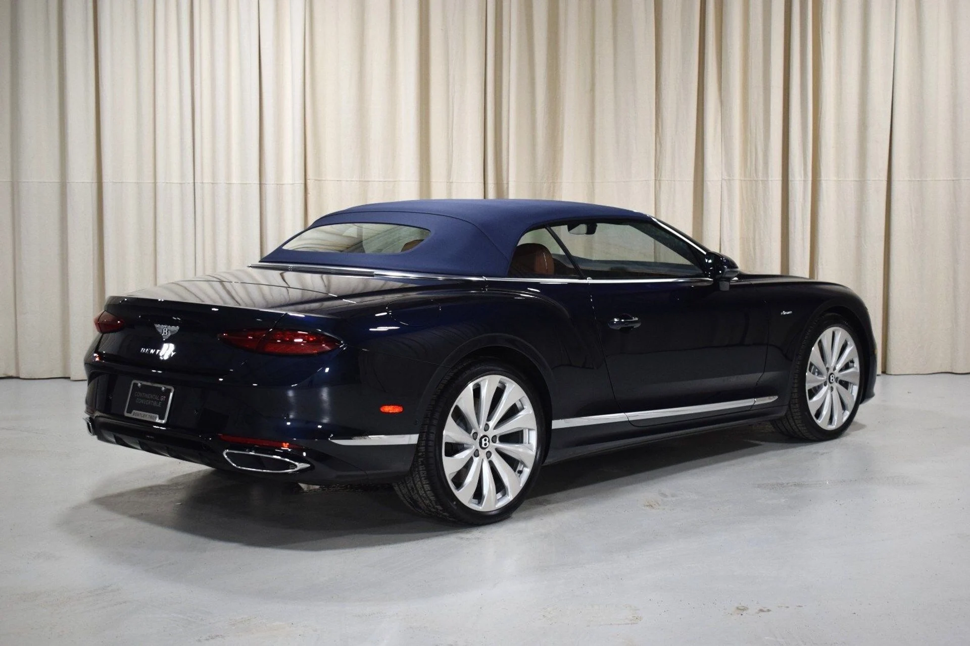 mph002_3912397239_18c9dd3f95703769cc13ef3faa556466x_8973c0e3ab