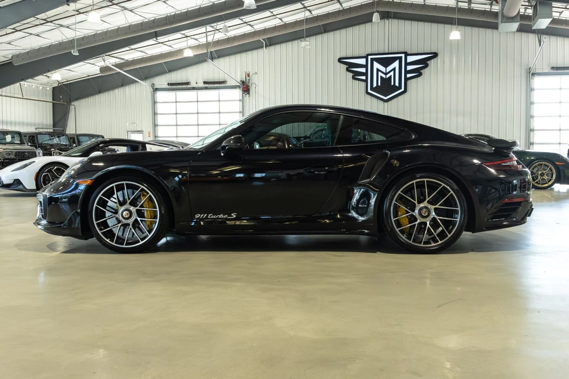 mph002_3913670792_9w_5ca9ccdbd0