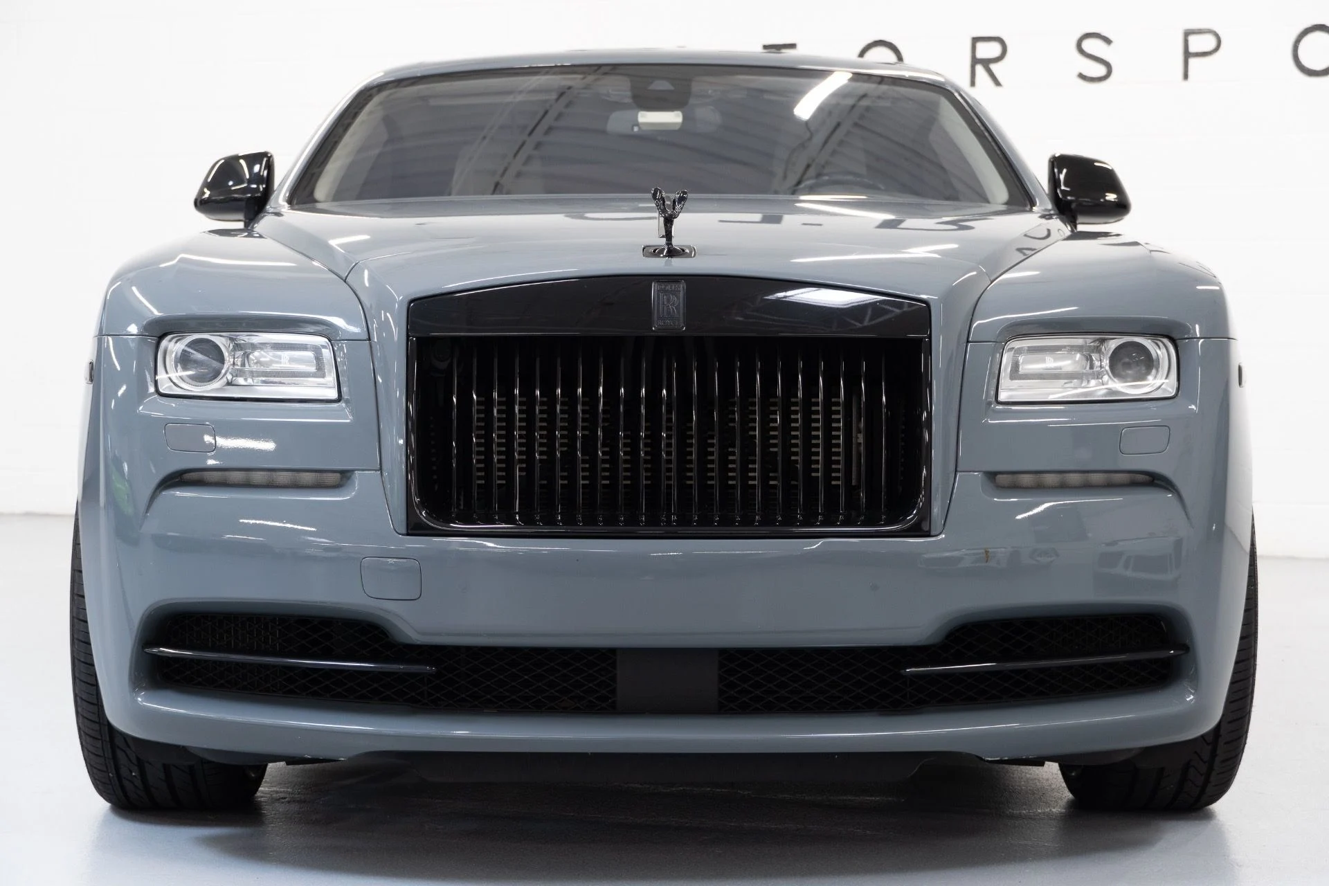 mph002_3914232264_Used_2016_Rolls_Royce_Wraith_1761860594_8d57e5c869