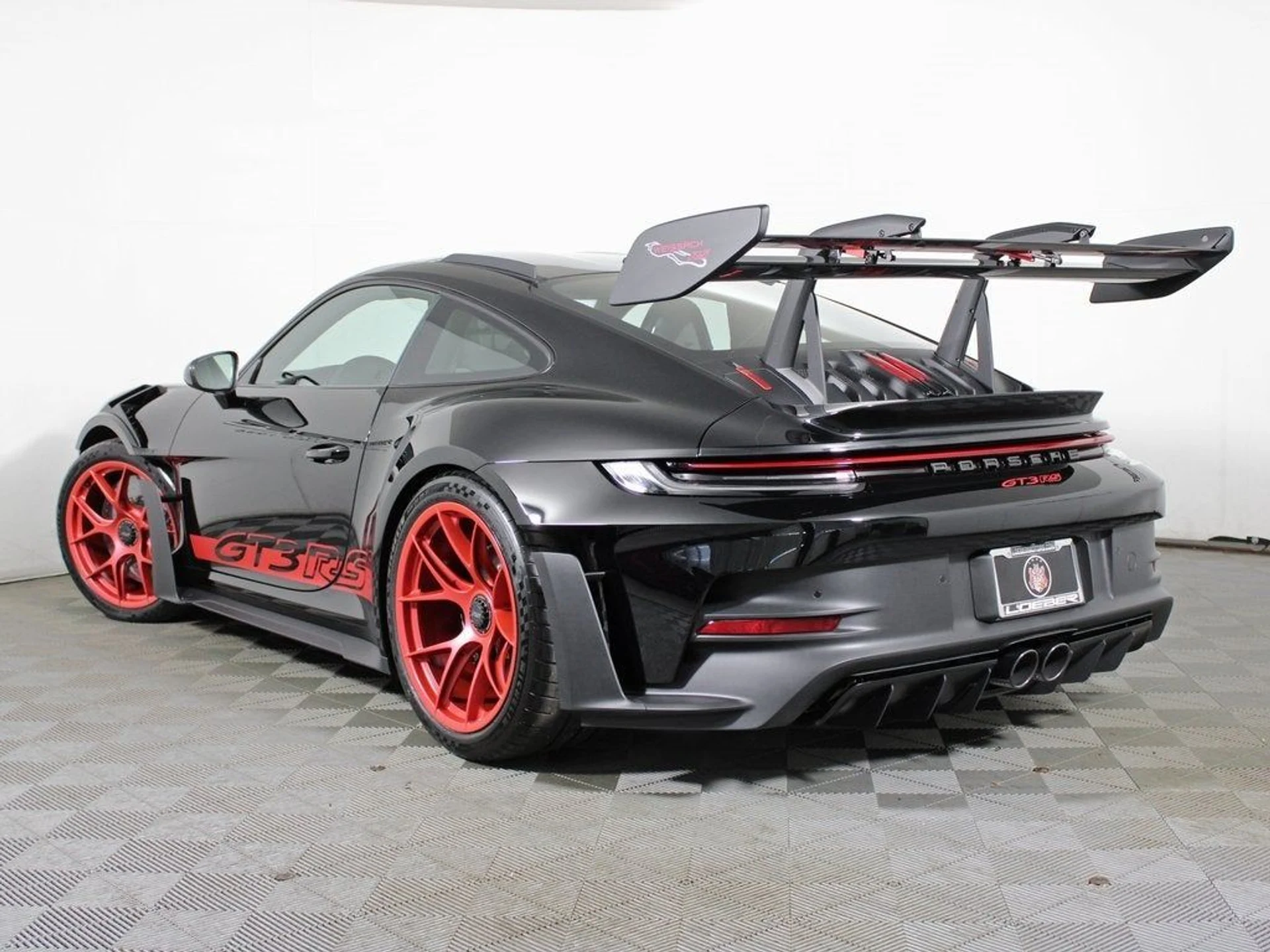 mph002_3915578210_3_0f085944af