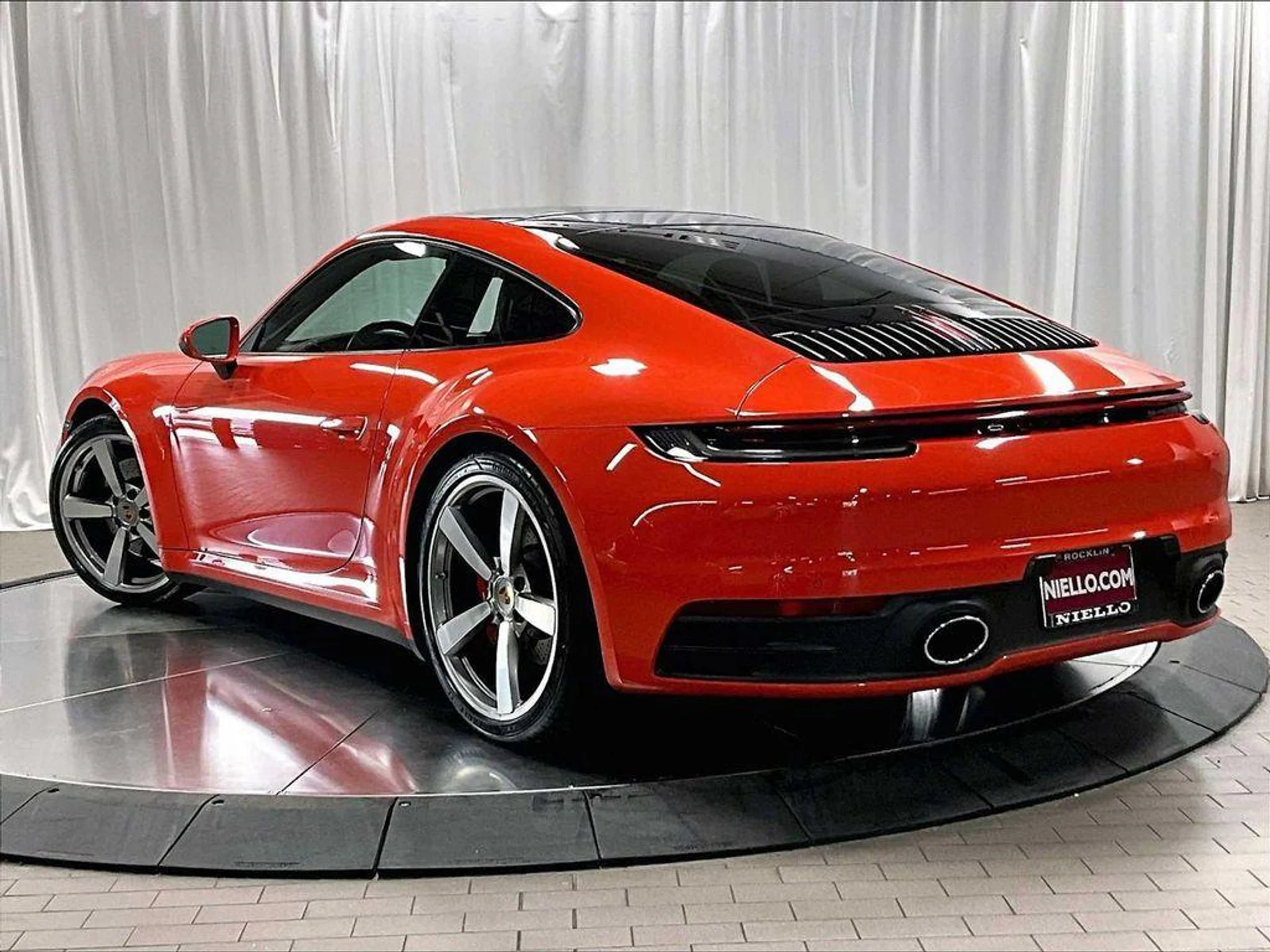 mph002_3921195186_Ob_X7b1_DHL_njm_Mr_IP_H_Ahuhu8gs_2be3071773