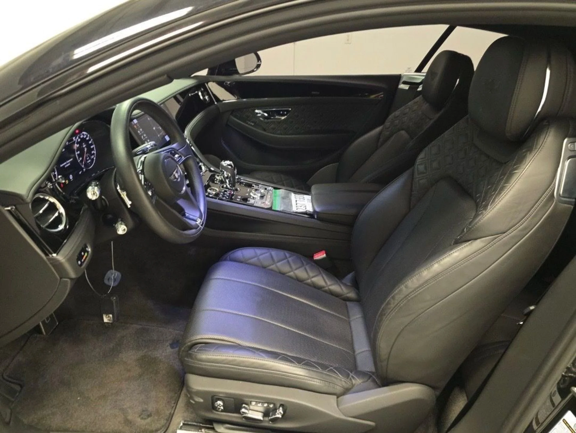 mph002_3926416729_bb9ag84z3za26v9n5ulxz3f5e7xh_2fd744e179