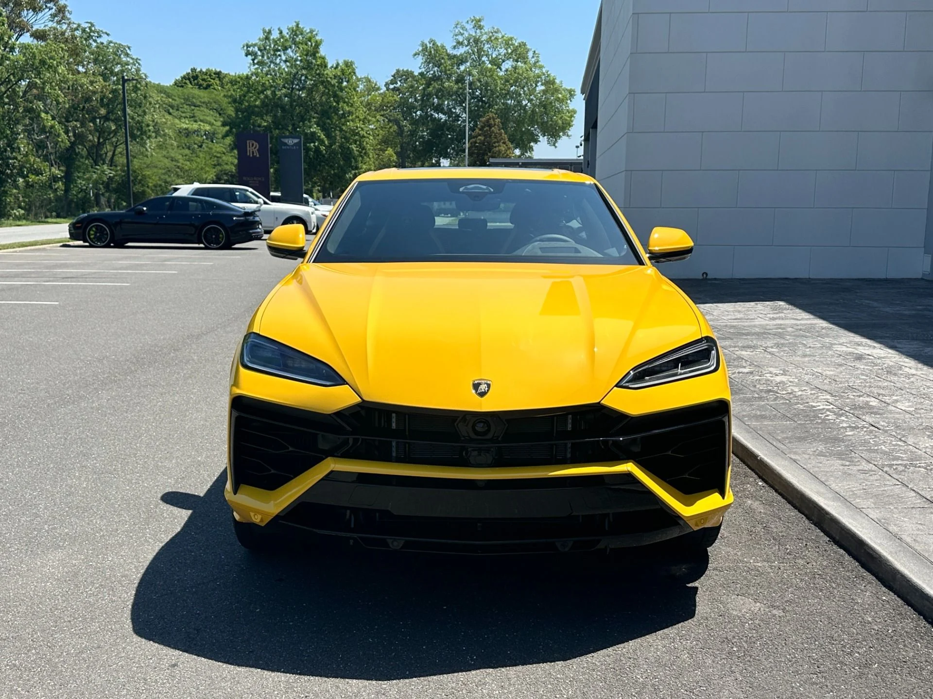 mph002_3927849357_Used_2026_Lamborghini_Urus_SE_1783720156_deae2b62d2