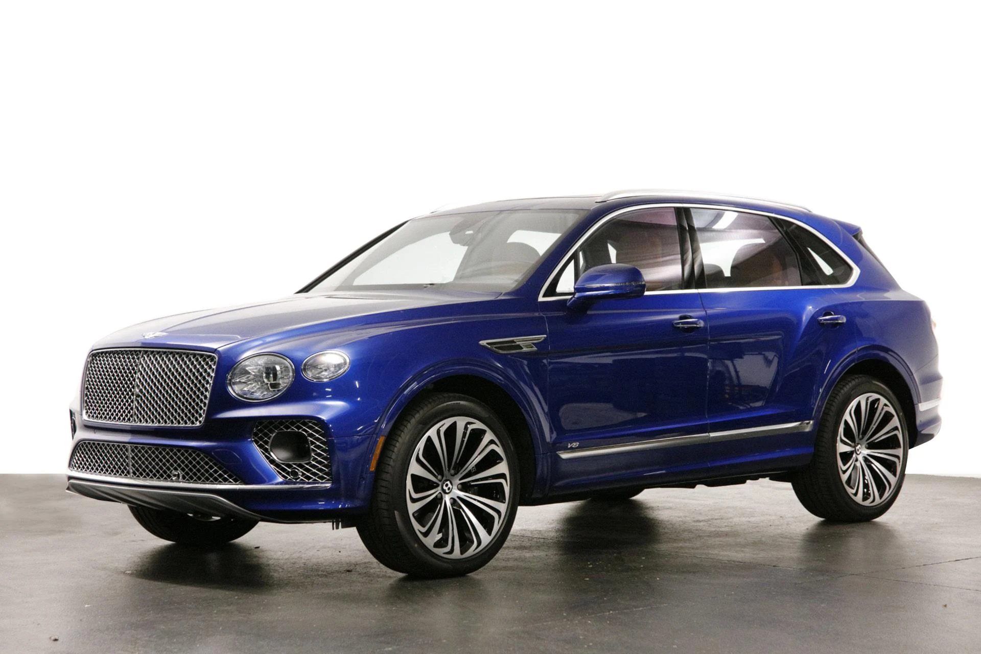 mph002_3937128431_Used_2022_Bentley_Bentayga_V8_1678278169_26c319cac3