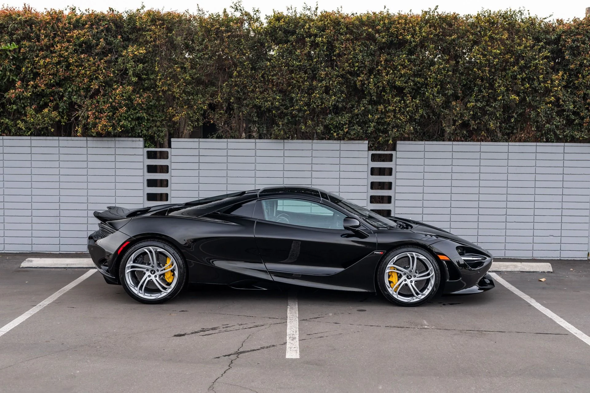 mph002_3945586572_Used_2024_Mc_Laren_750_S_Spider_1781806611_f109d47e11