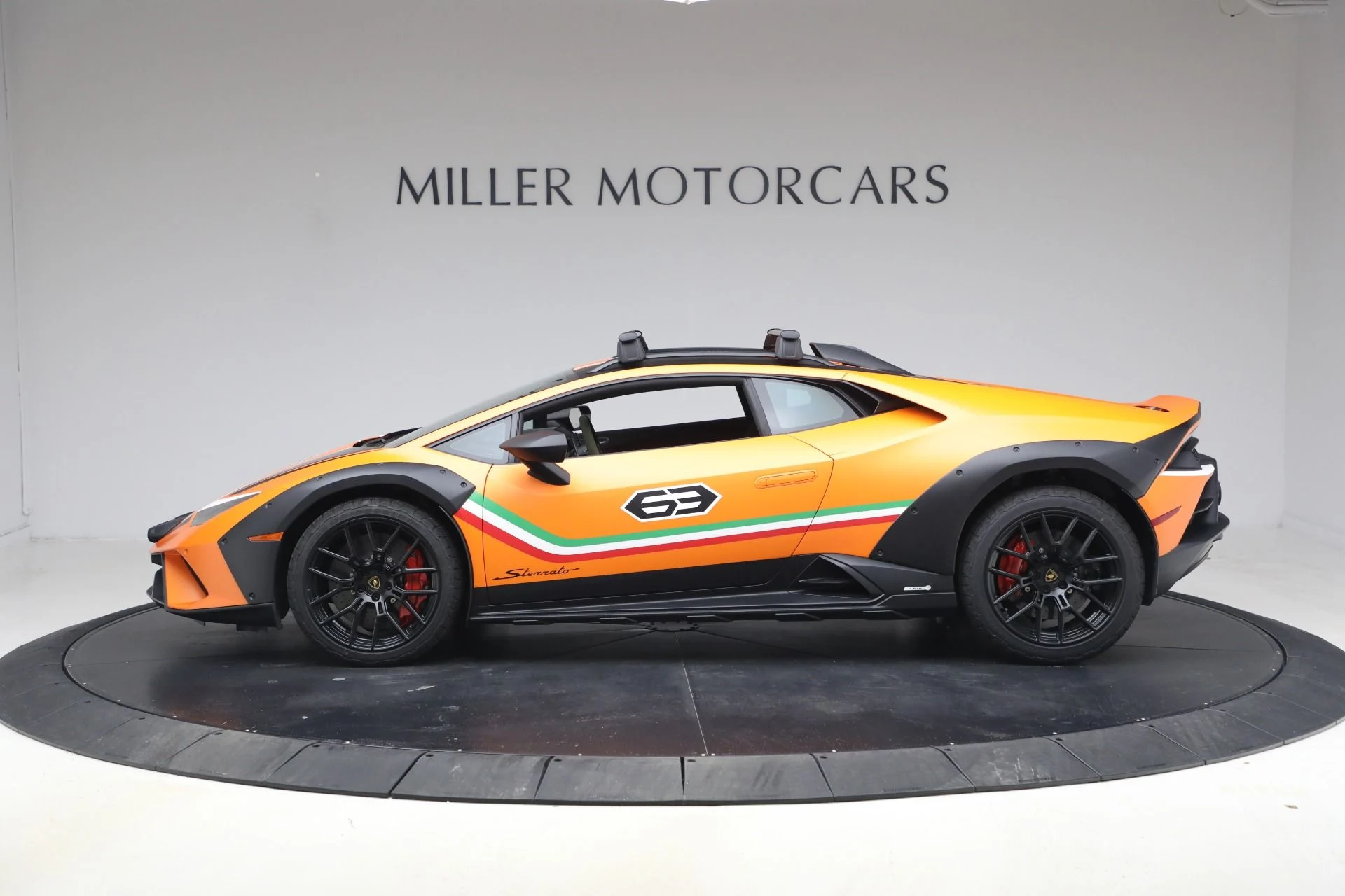 mph002_39519989_Used_2024_Lamborghini_Huracan_Sterrato_1772051160_ea0d65a98e