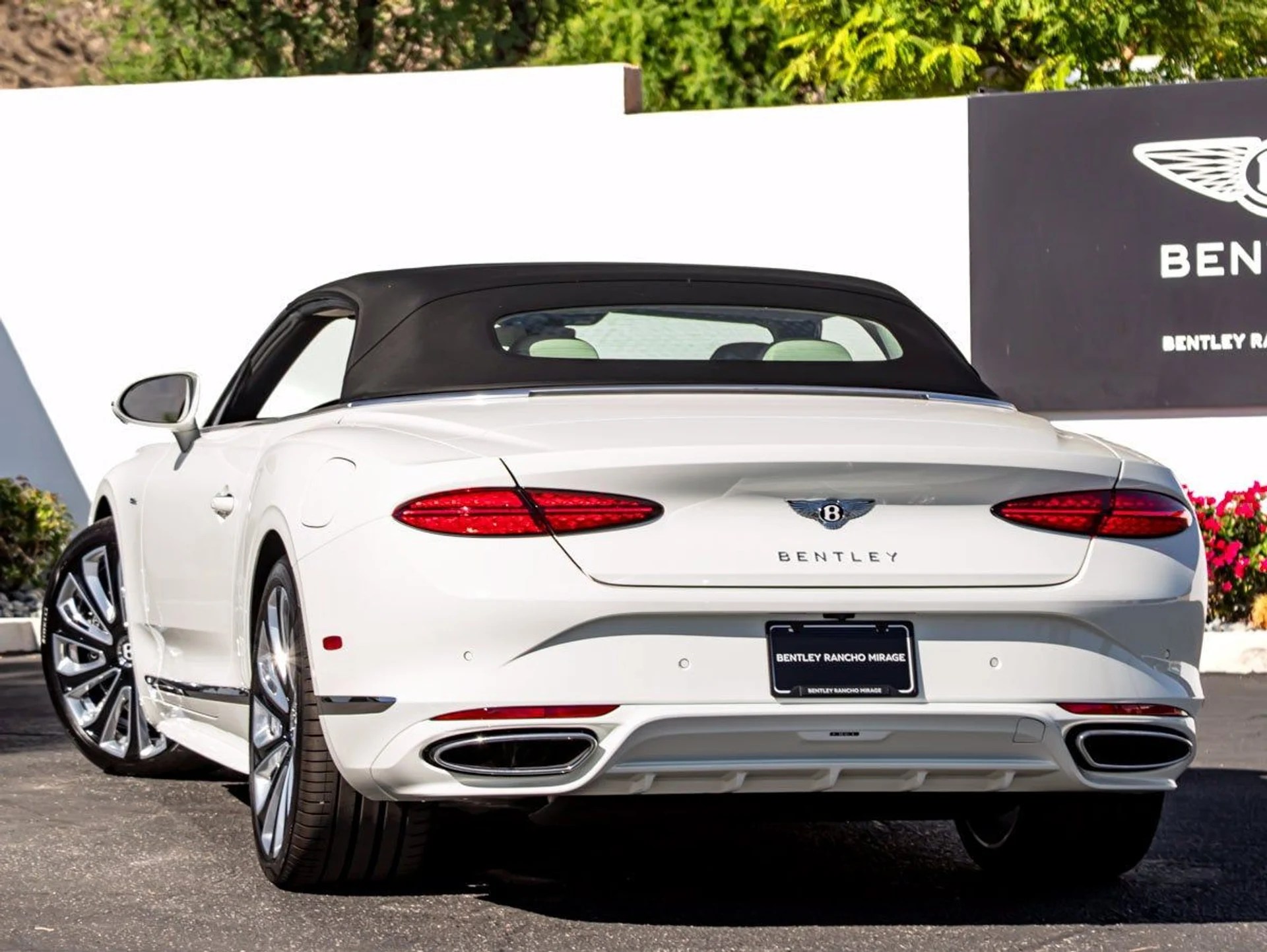 mph002_3957762420_3_7e5aa4f941
