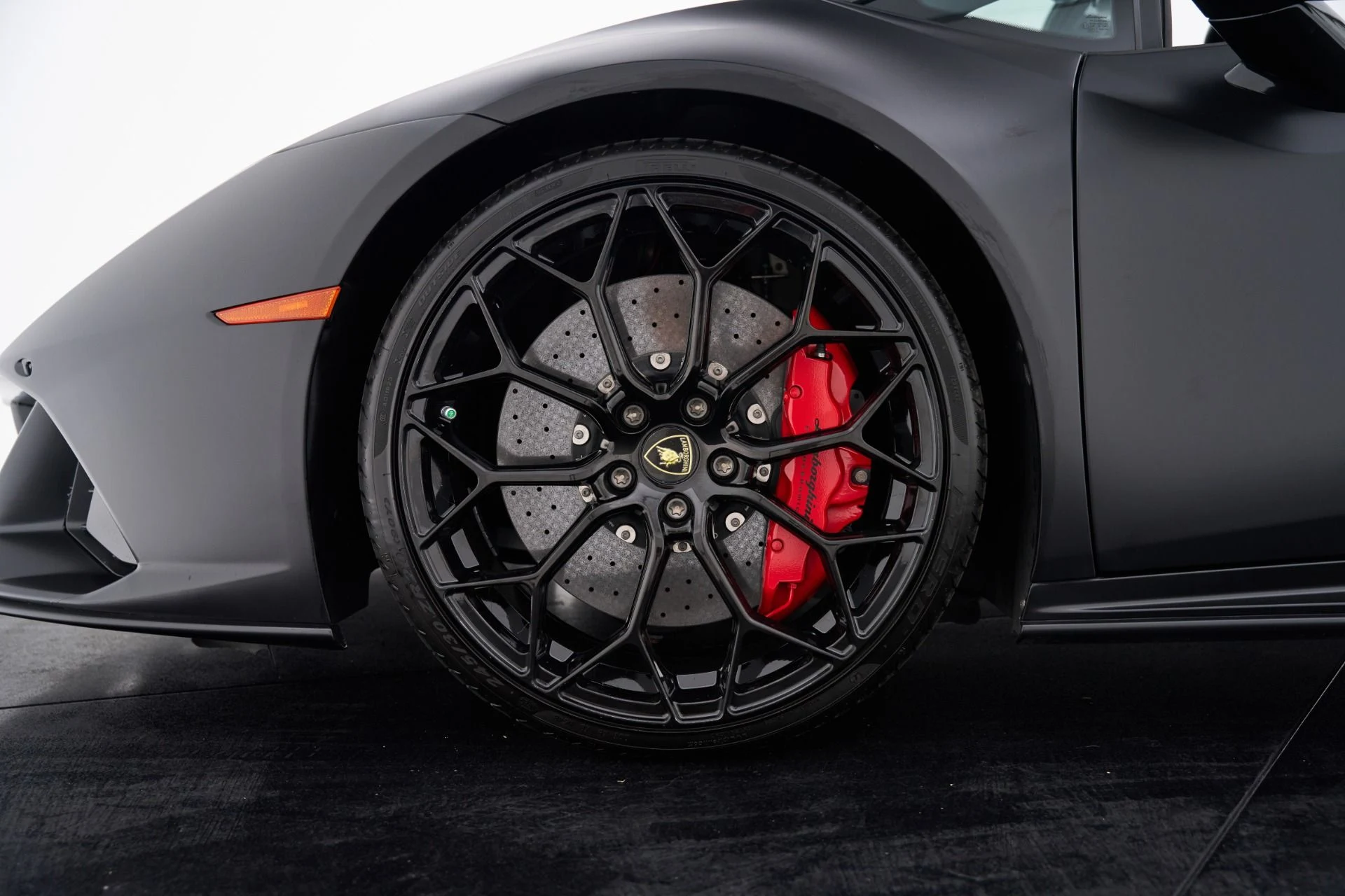 mph002_397384255_Used_2022_Lamborghini_Huracan_EVO_Base_1792542181_1db93745fc
