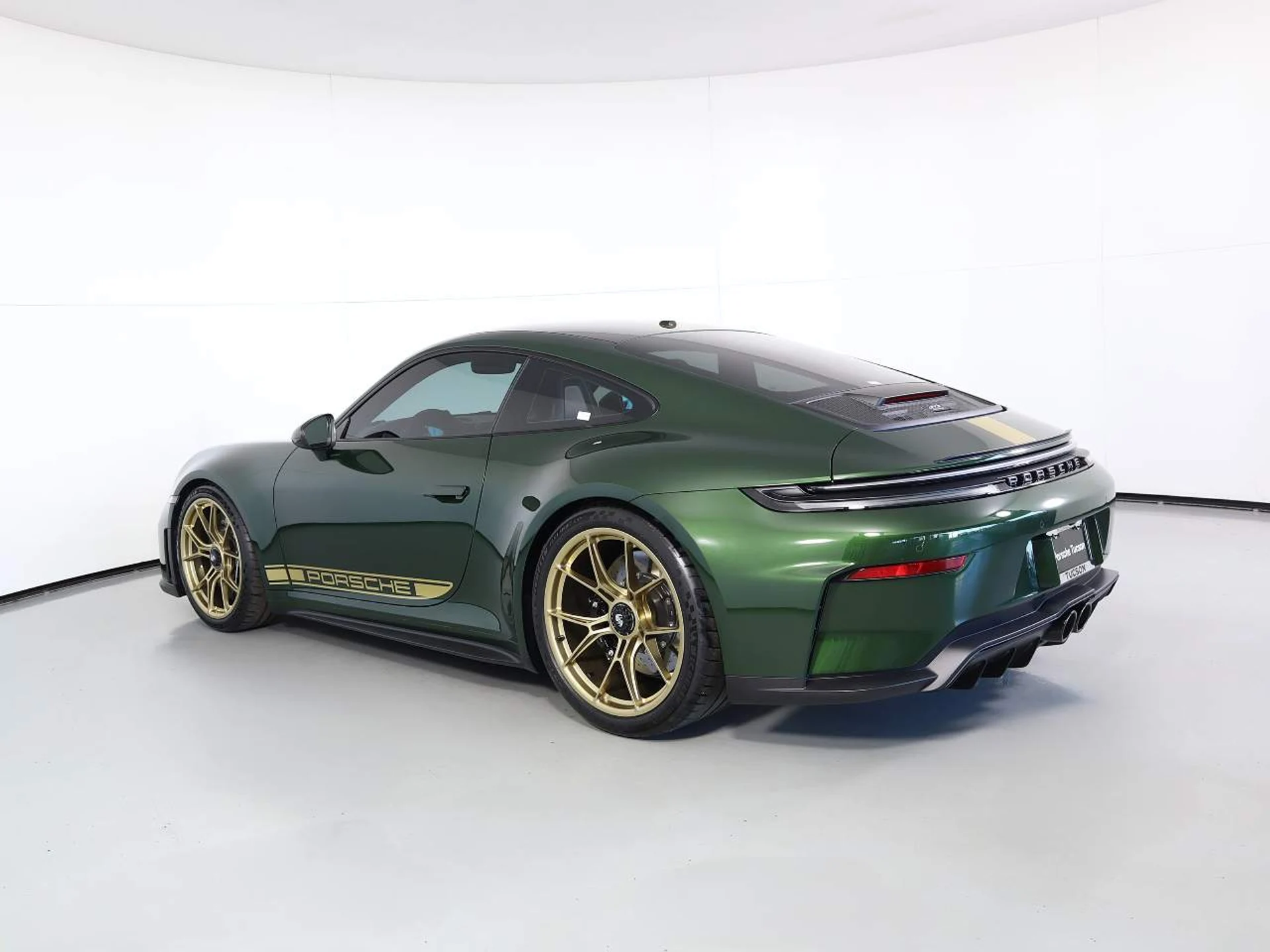 mph002_3973917787_62dc64d1d86bb330a0355770a4386a3c_e004324db2