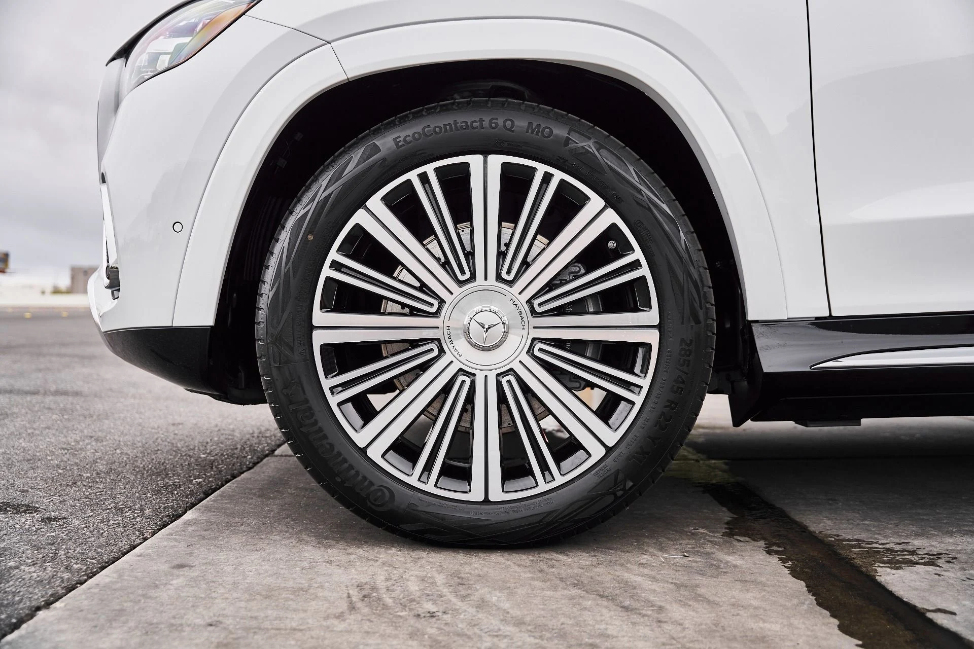 mph002_397621645_Used_2026_Mercedes_Benz_GLS_Maybach_GLS_600_1777160205_13af06524f