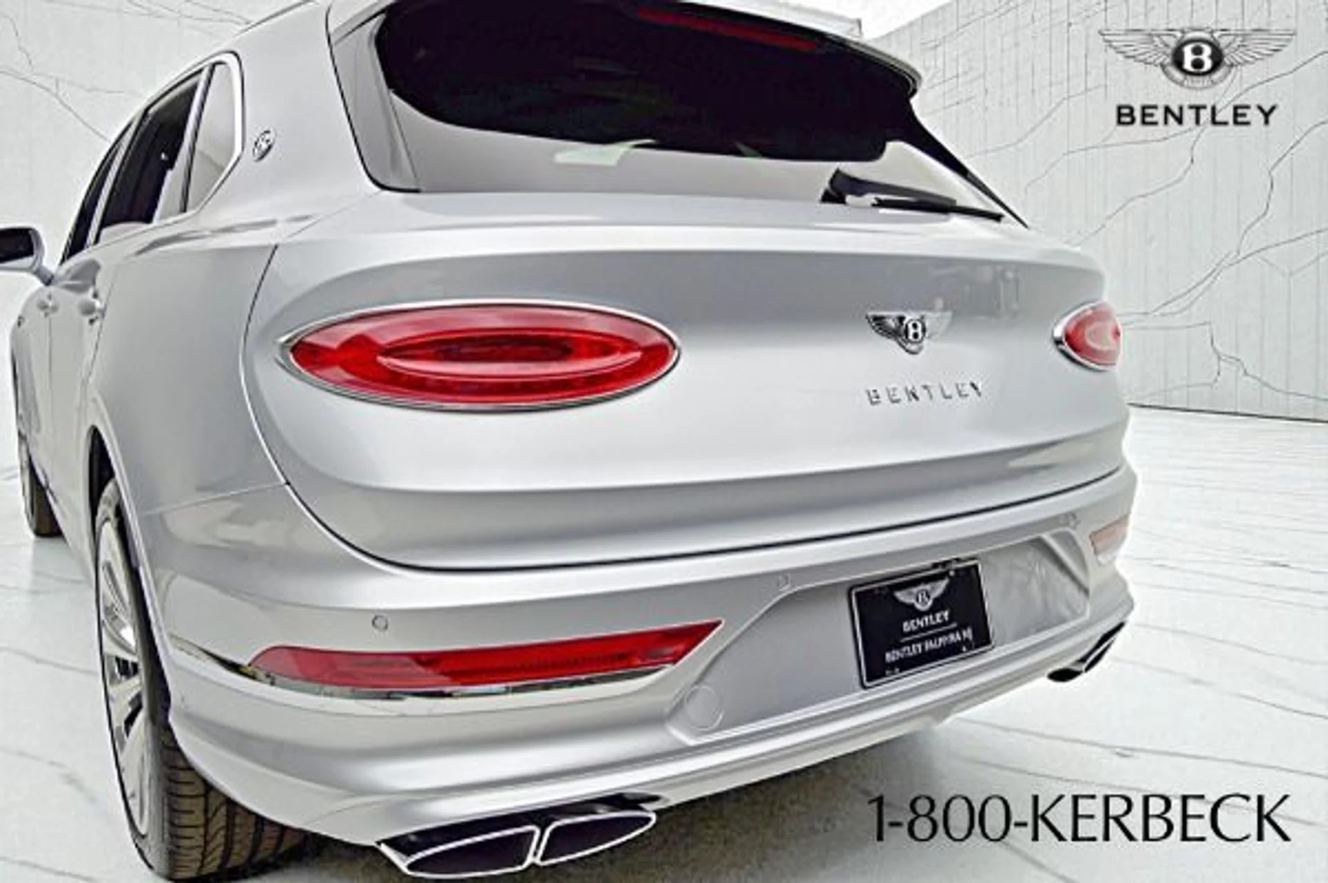mph002_3976417268_New_2025_Bentley_Bentayga_EWB_Azure_V8_6ea05f5419