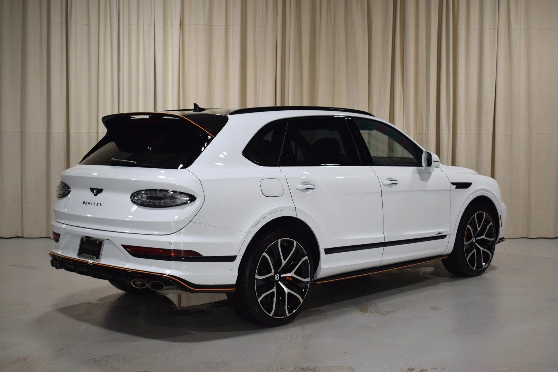 mph002_3987172683_deb585ea18bdf42902869bb7ebfec796x_9a4e5cddf9