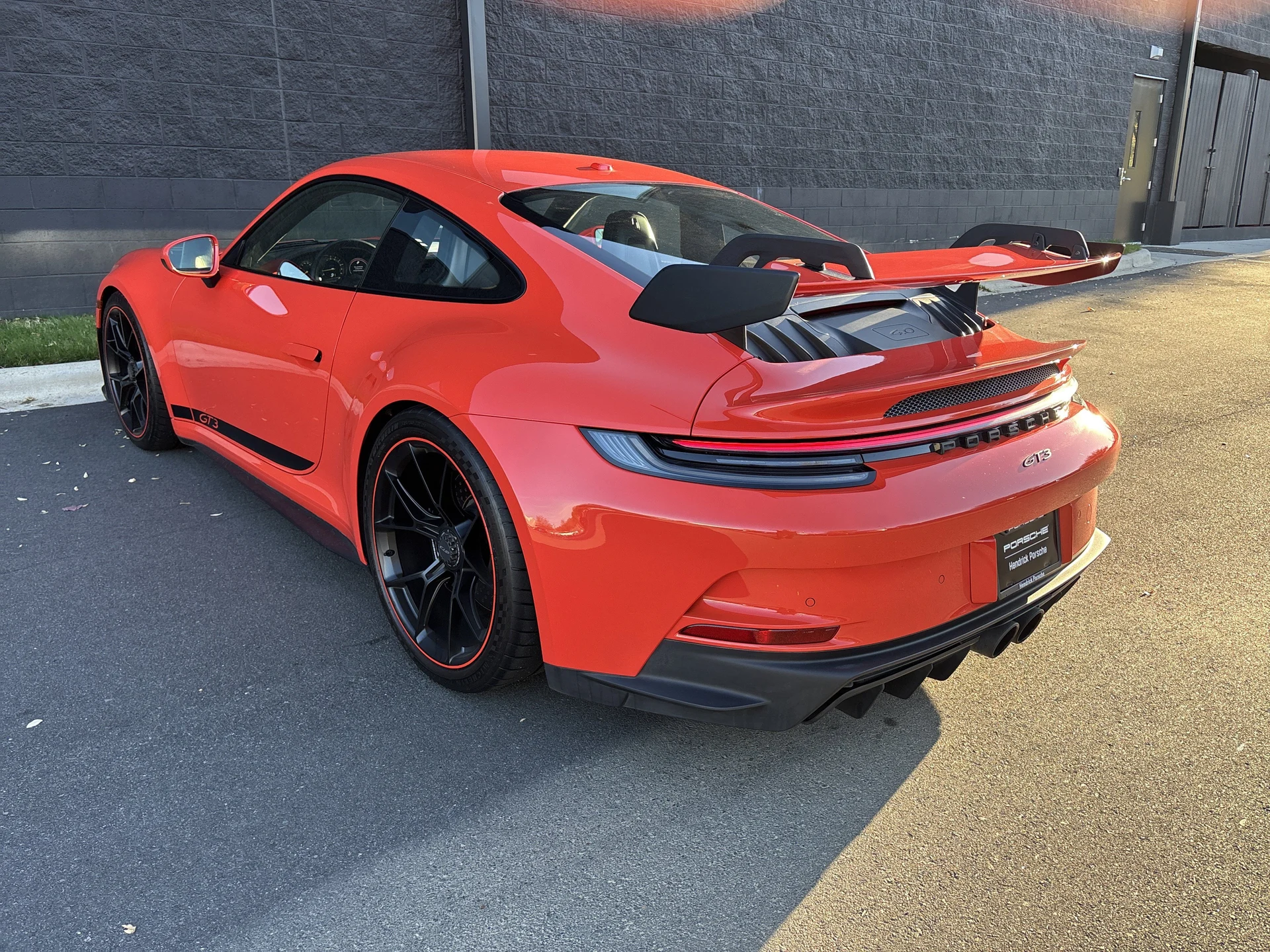 mph002_3988051599_184a8734a9f04f6aa597e72463002196_ad787ab624